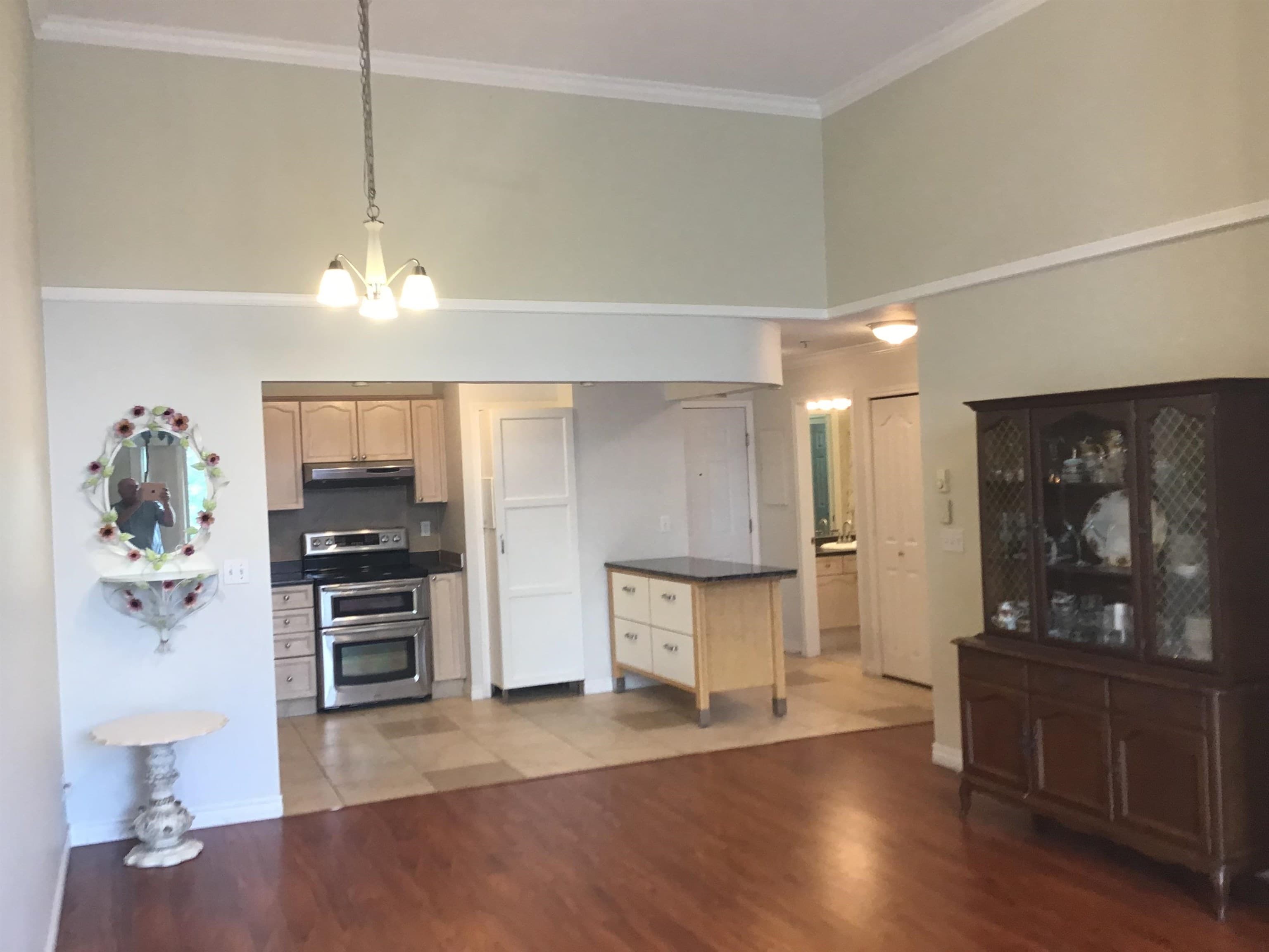 503 - 301 Maude Road, Port Moody, V3H 5B1 — photo 4