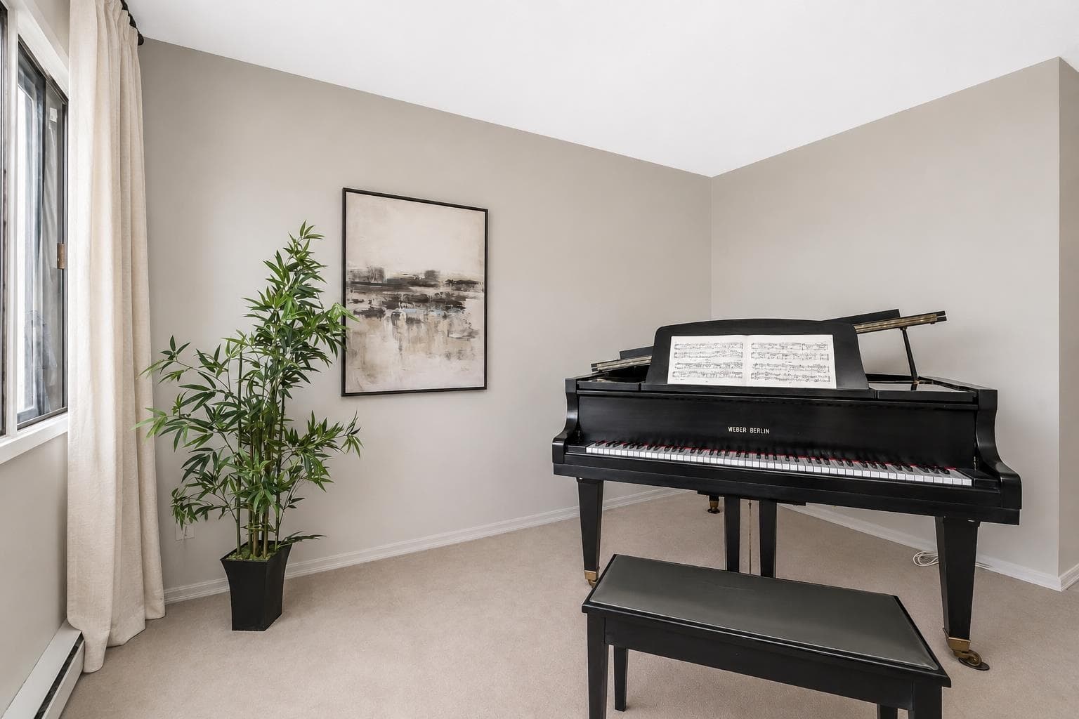 8 - 7371 Montecito Drive, Burnaby, V5A 1R4 — photo 2