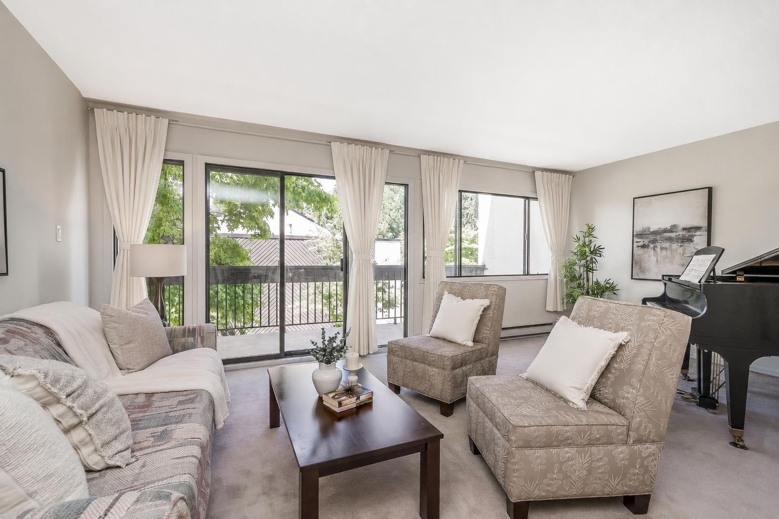 8 - 7371 Montecito Drive, Burnaby, V5A 1R4 — photo 1