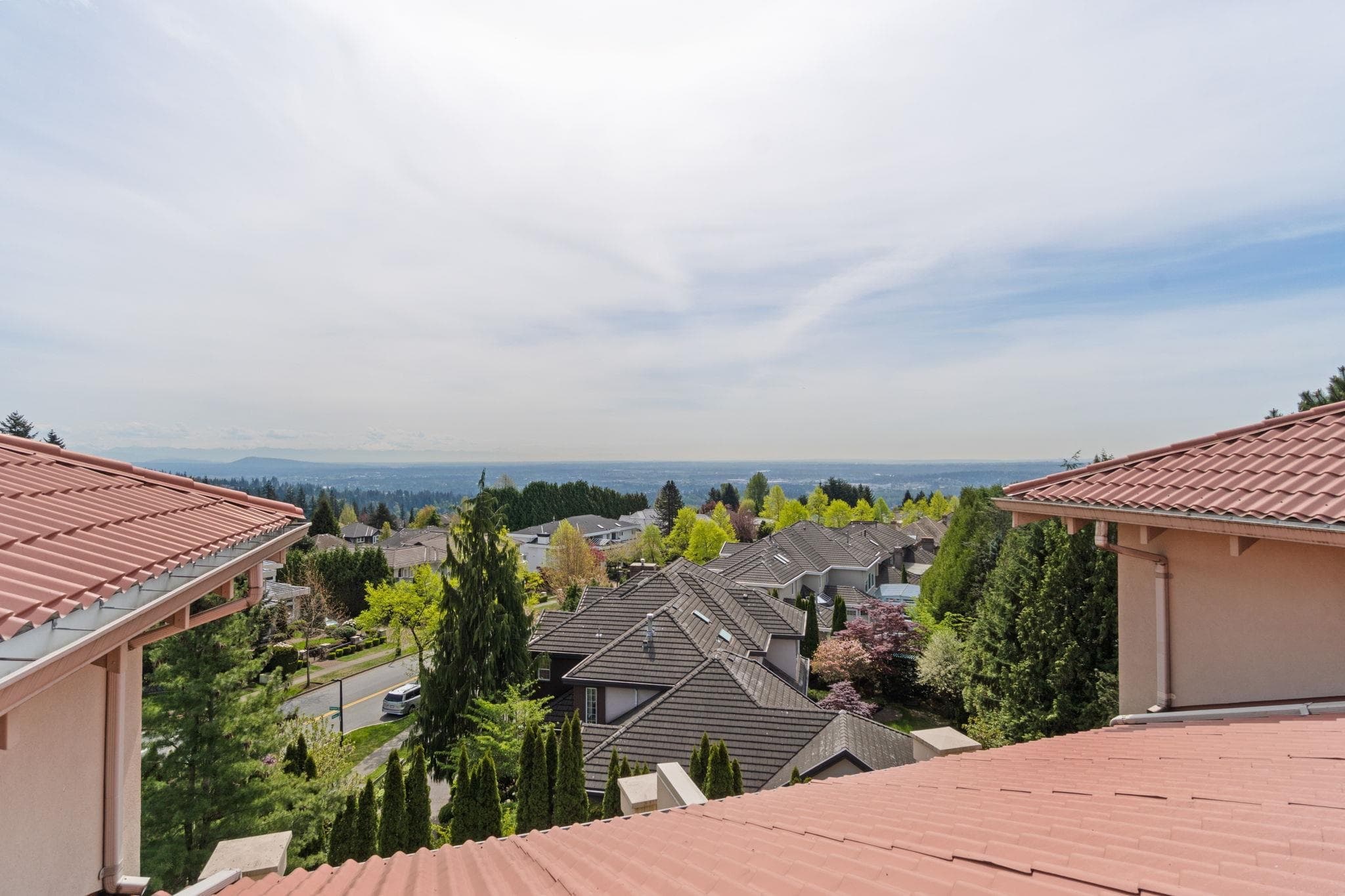 302 - 3176 Plateau Boulevard, Coquitlam