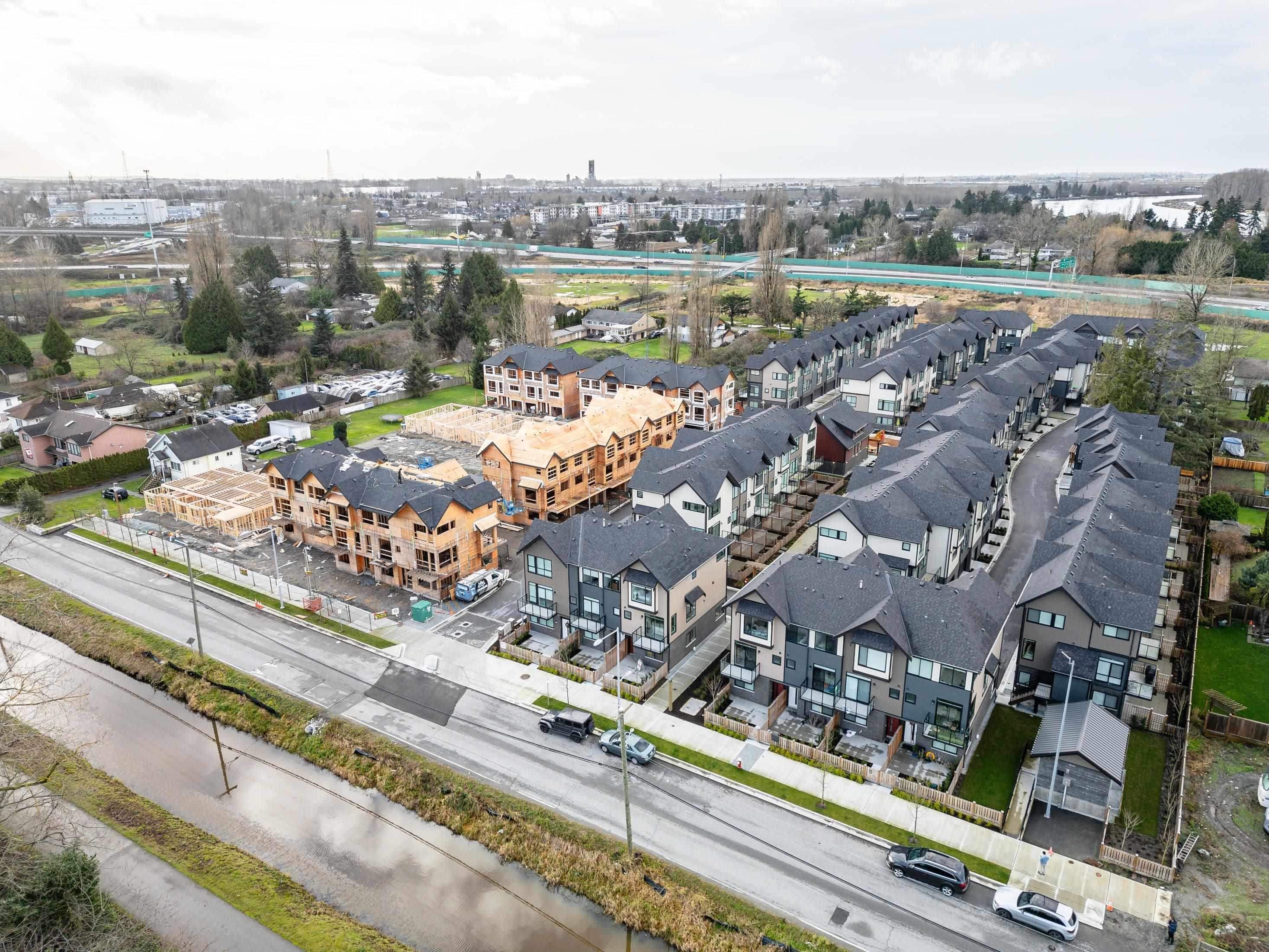 13 - 4337 Boundary Road, Richmond