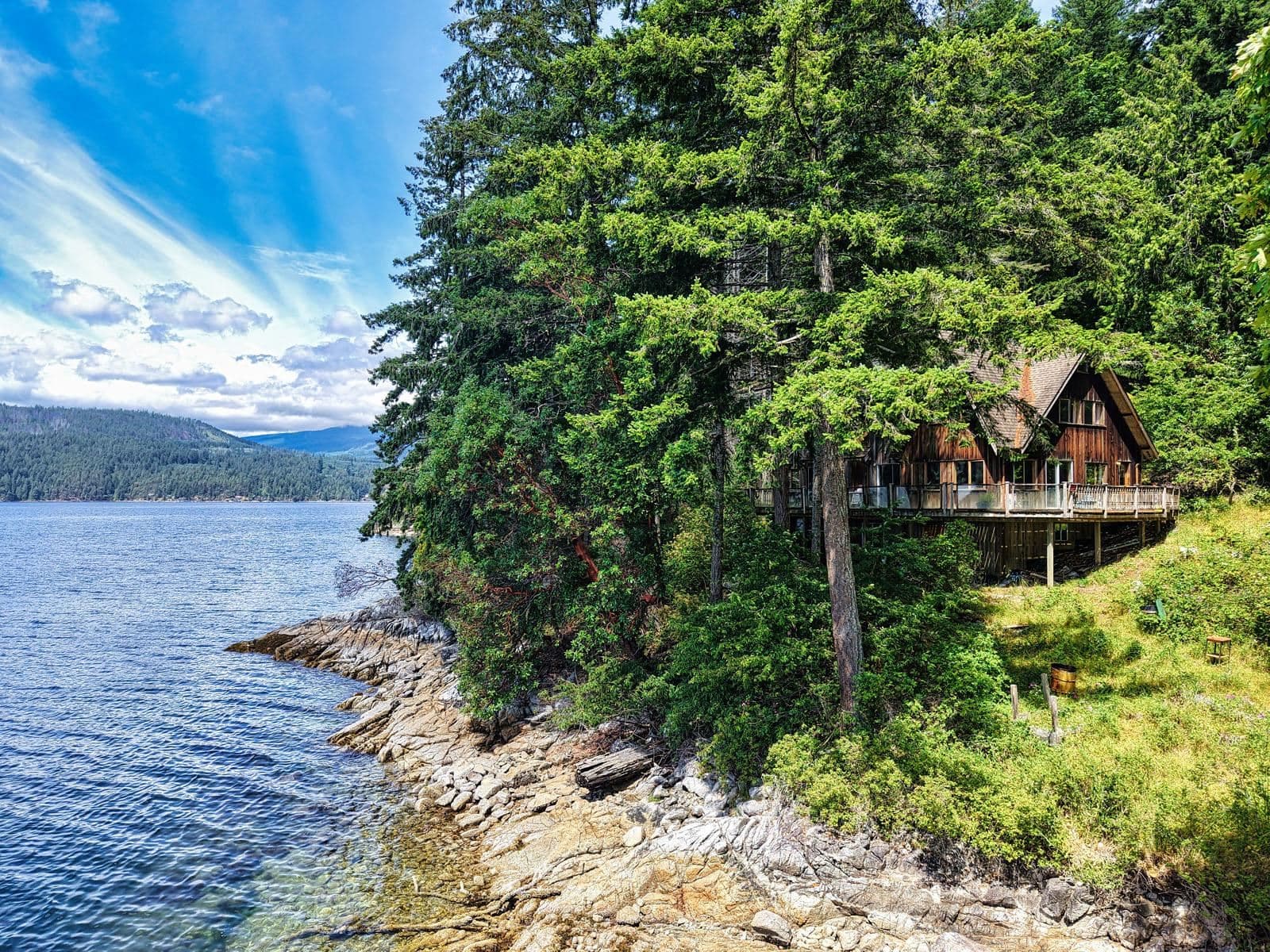 6787 Sechelt Inlet Road, Sechelt