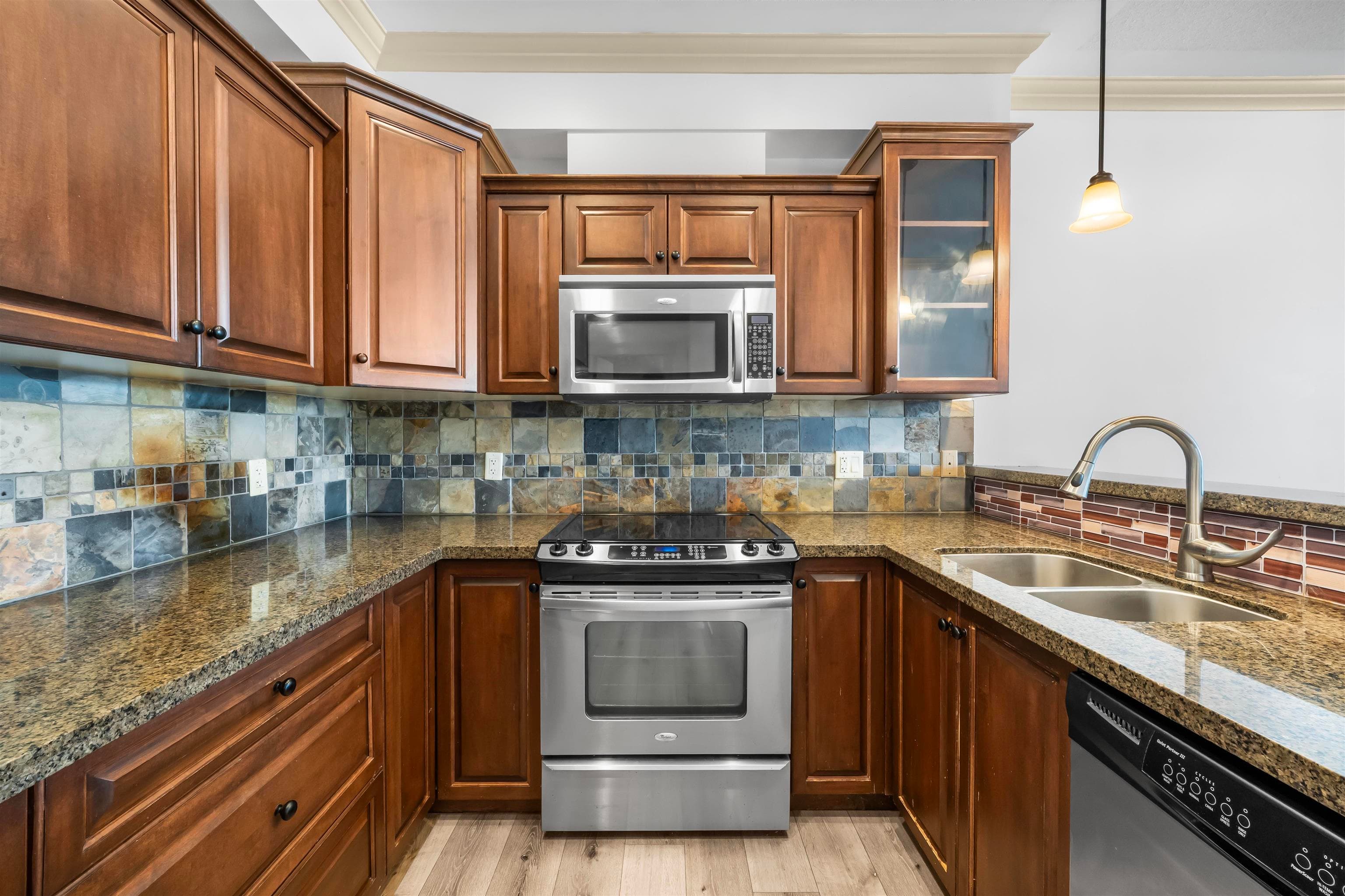 307 - 45893 Chesterfield Avenue, Chilliwack, V2P 1M5 — photo 5