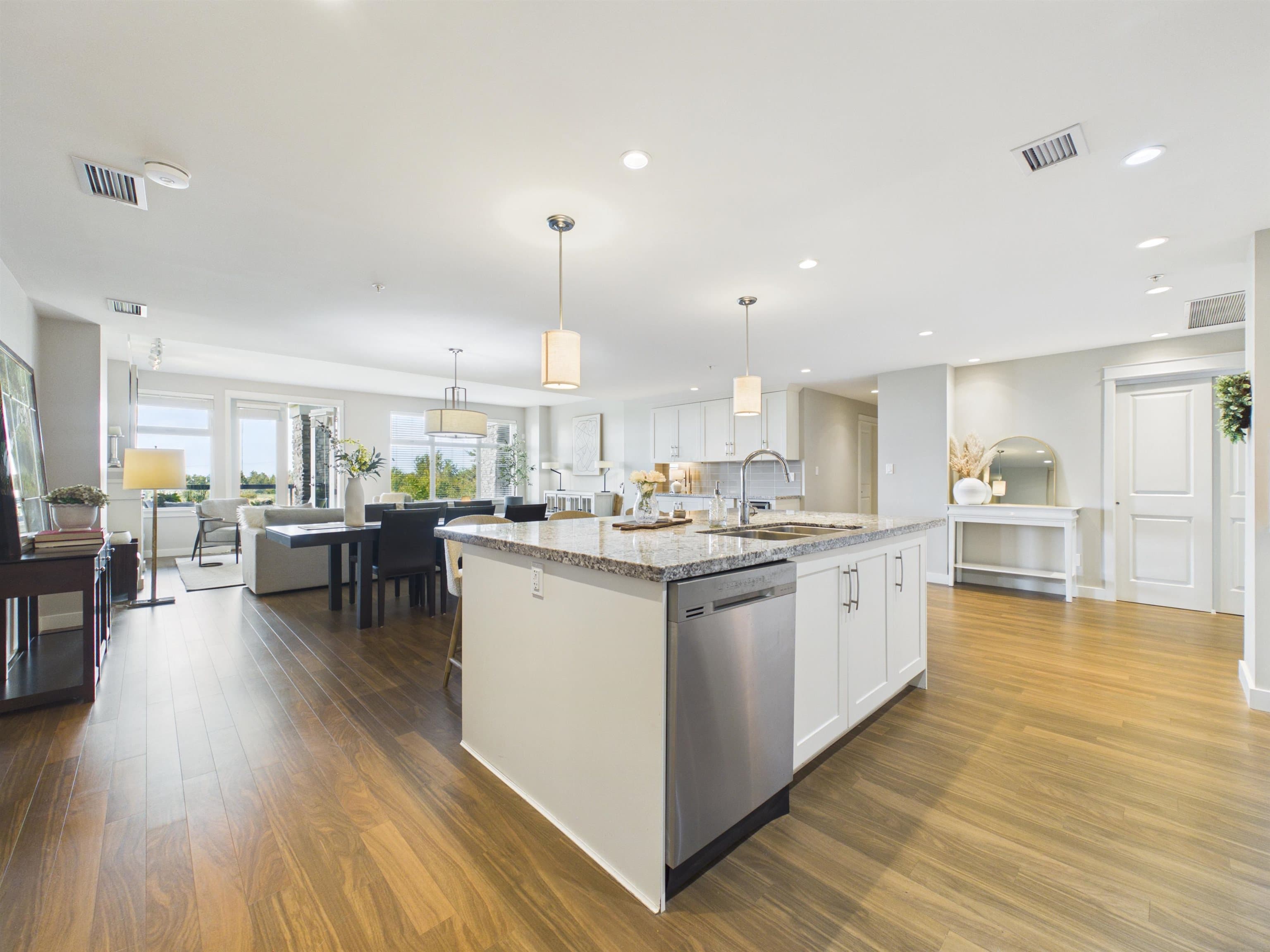 210 - 5055 Springs Boulevard, Tsawwassen, V4M 0A5 — photo 5