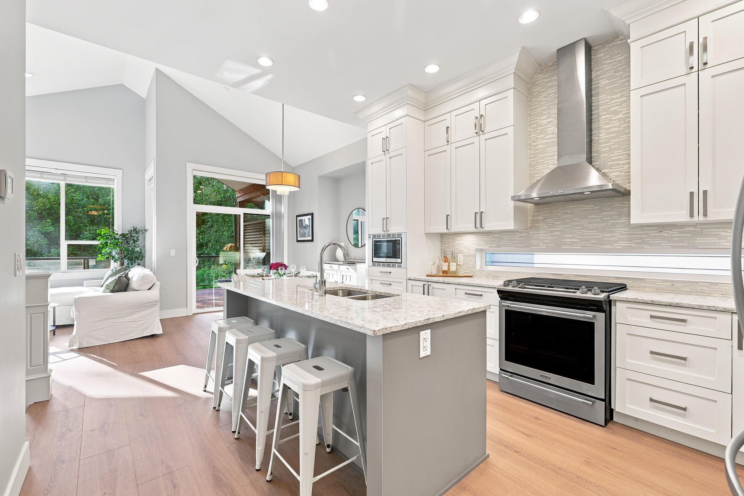 11053 Buckerfield Drive, Maple Ridge