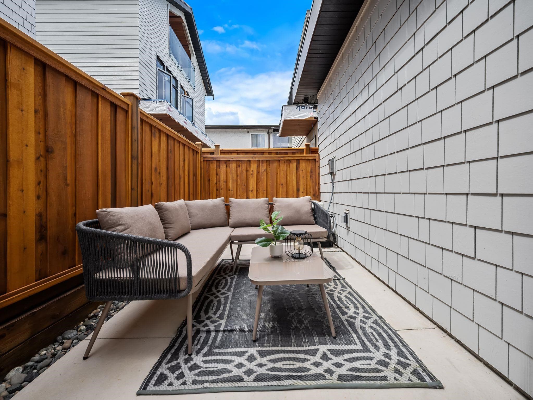 2545 E 2nd Avenue, Vancouver, V5M 1C7 — photo 3