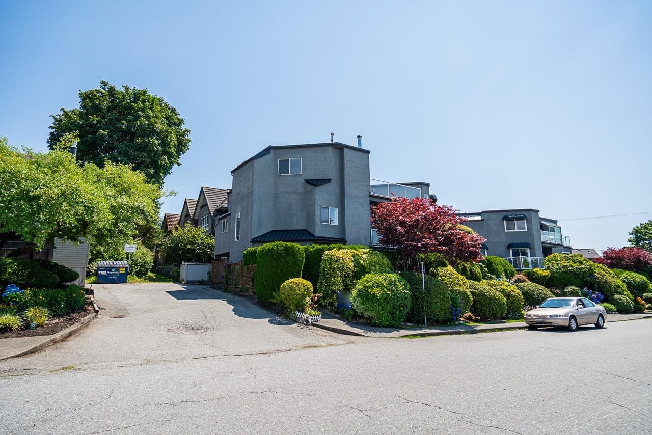 1416 Mahon Avenue, North Vancouver