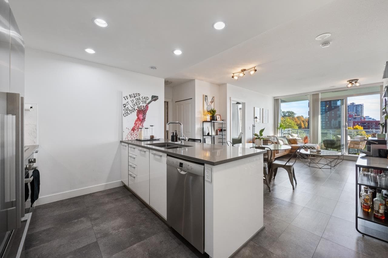 601 - 3281 E Kent Avenue North, Vancouver