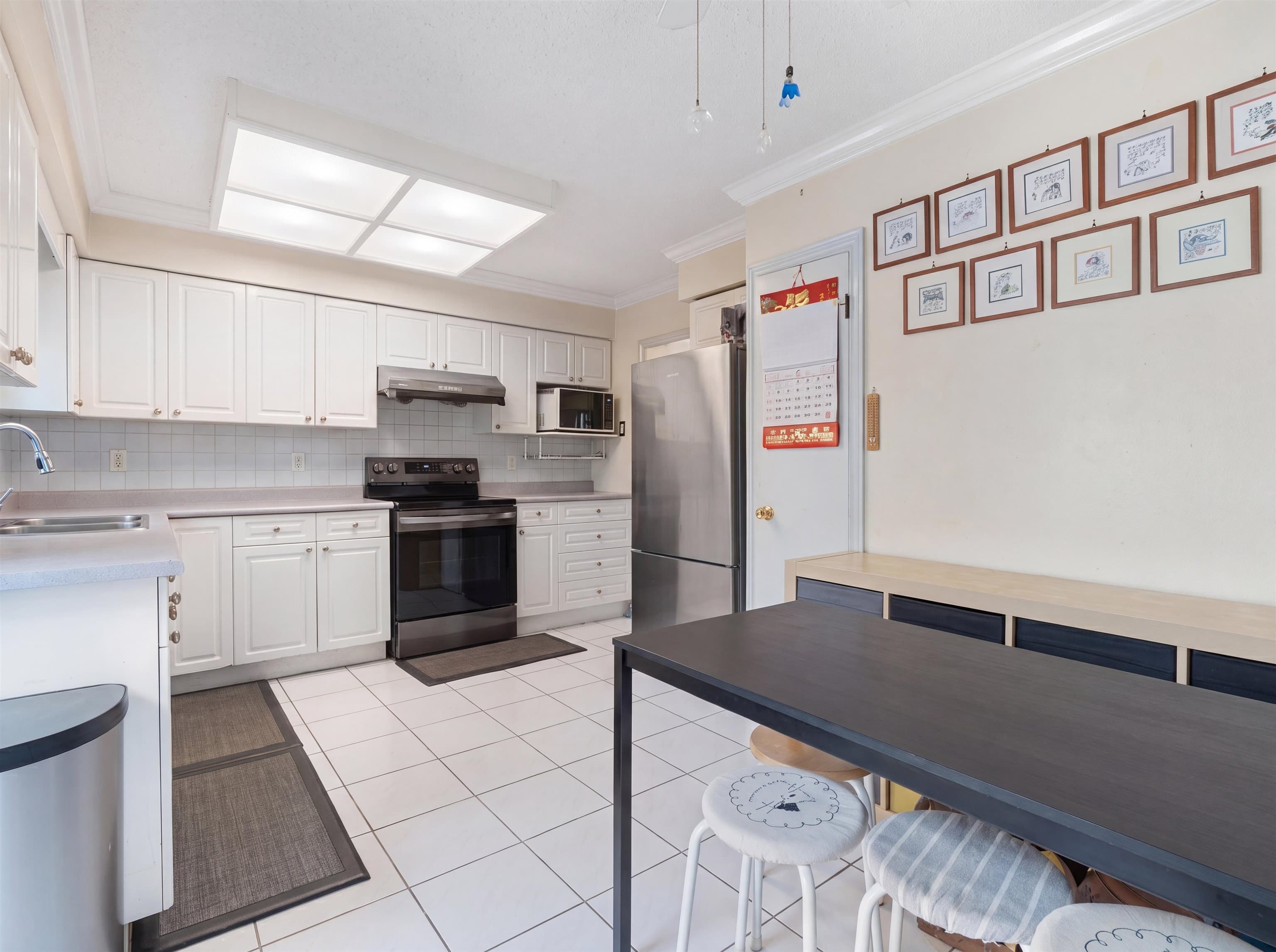 3099 Dryden Way, North Vancouver, V7K 2A3 — photo 4