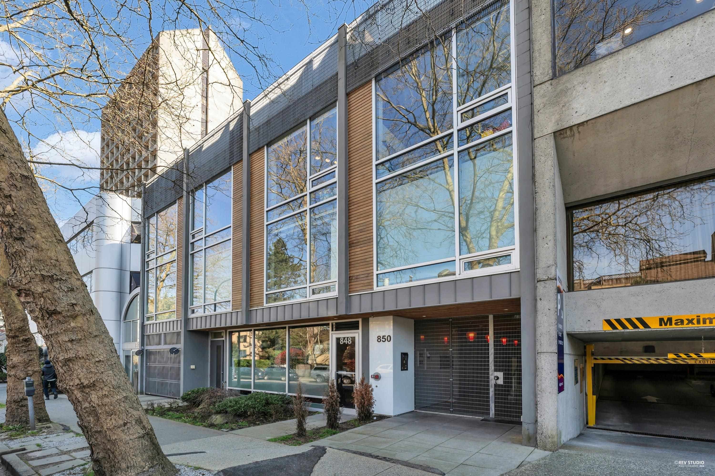 2 - 850 W 8th Avenue, Vancouver