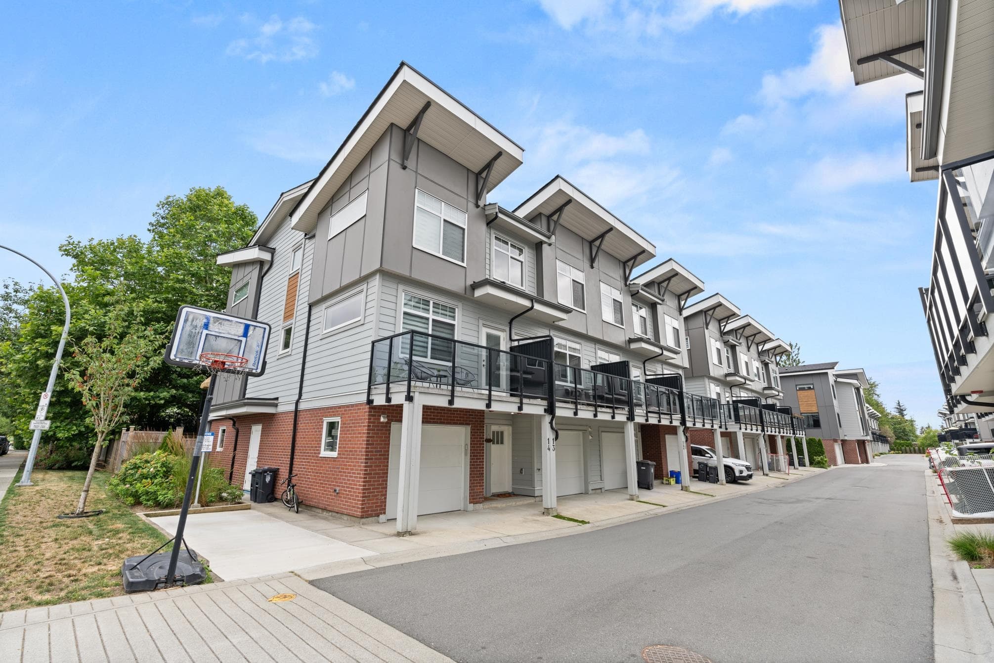 13 - 4771 224 Street, Langley