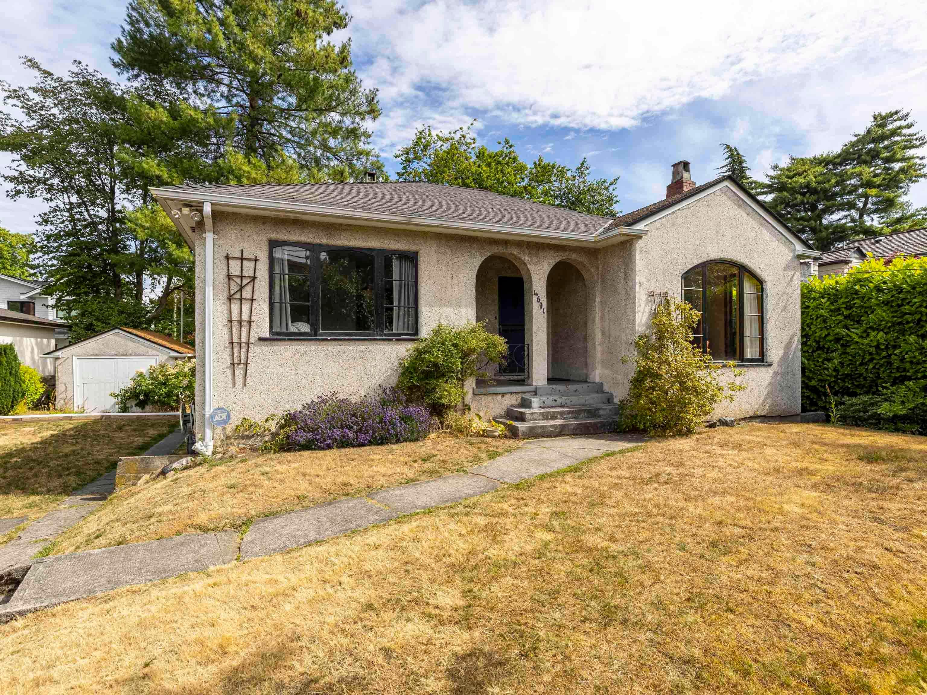 4691 W 5th Avenue, Vancouver, V6R 1S9 — photo 3