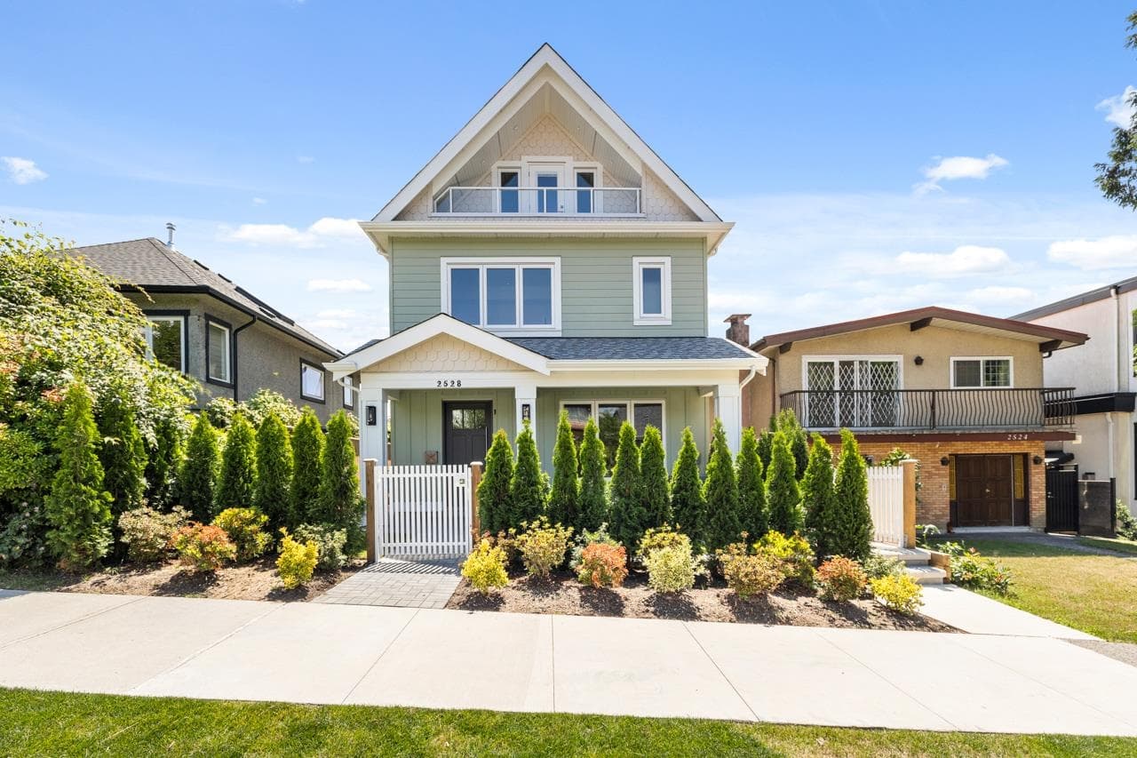 1 - 2528 Turner Street, Vancouver