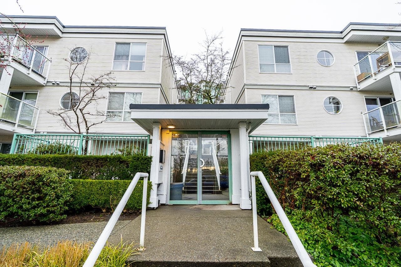 74 - 2733 E Kent Avenue North Avenue, Vancouver