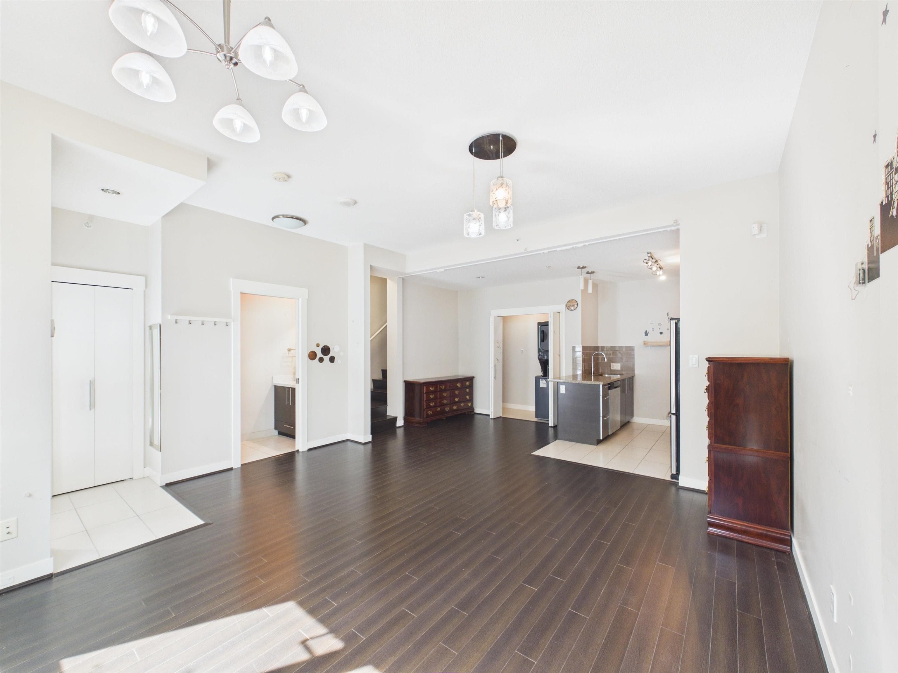 3 - 6733 Buswell Street, Richmond