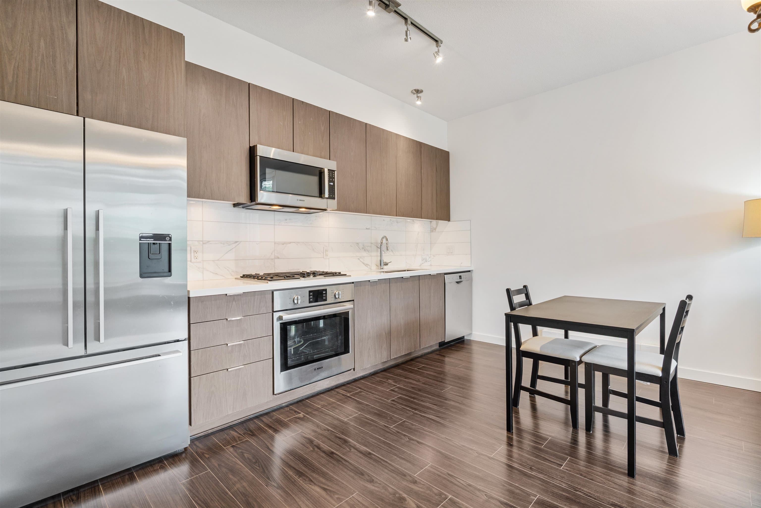 301 - 3168 Riverwalk Avenue, Vancouver