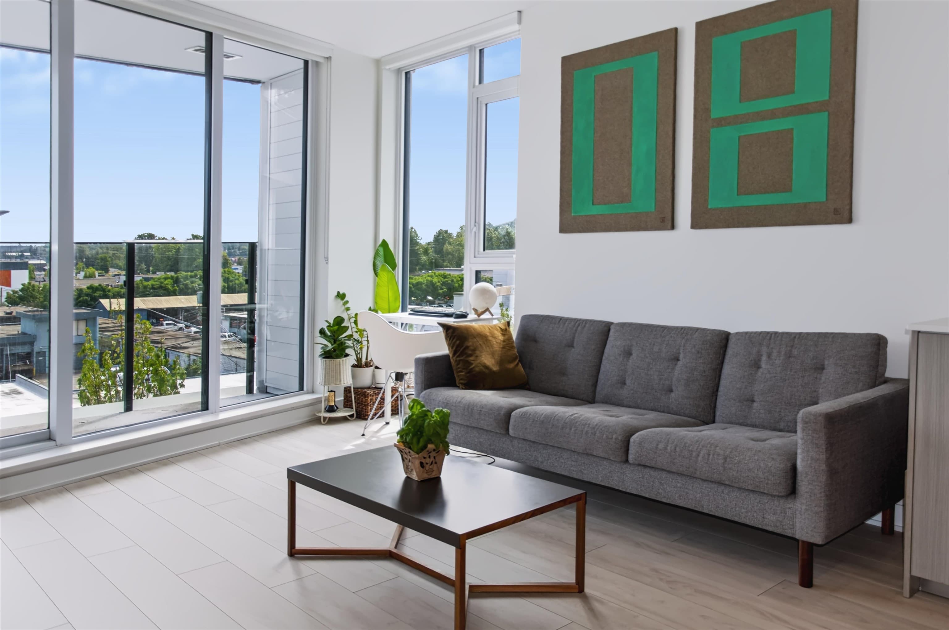 405 - 1401 Hunter Street, North Vancouver