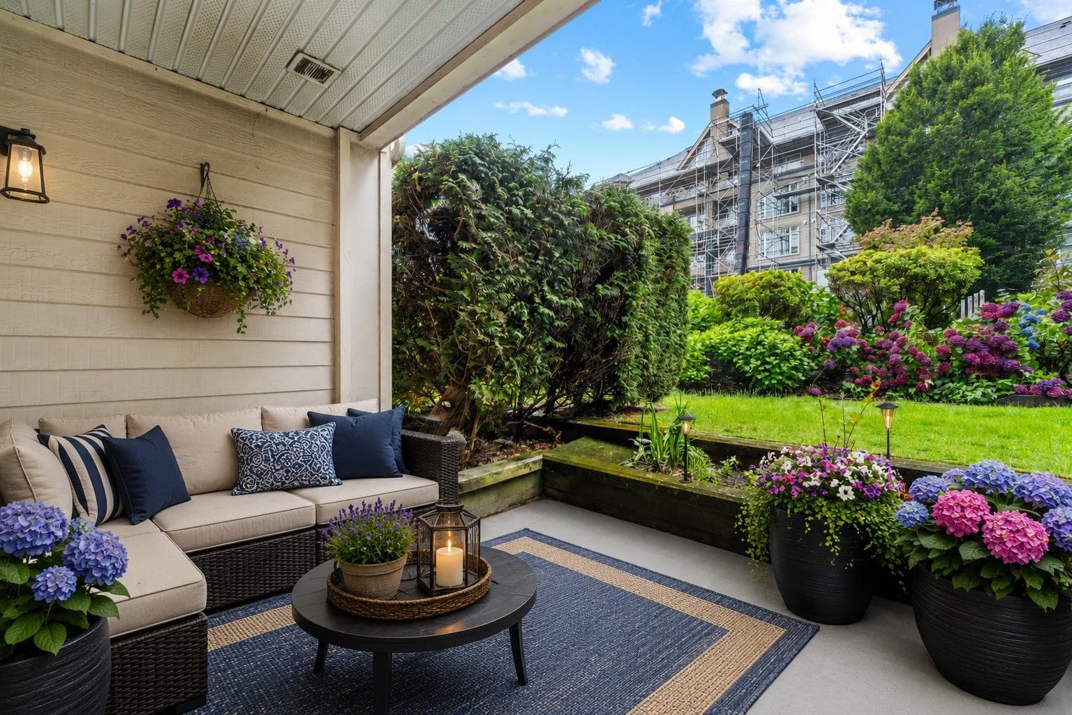 208 - 3608 Deercrest Drive, North Vancouver