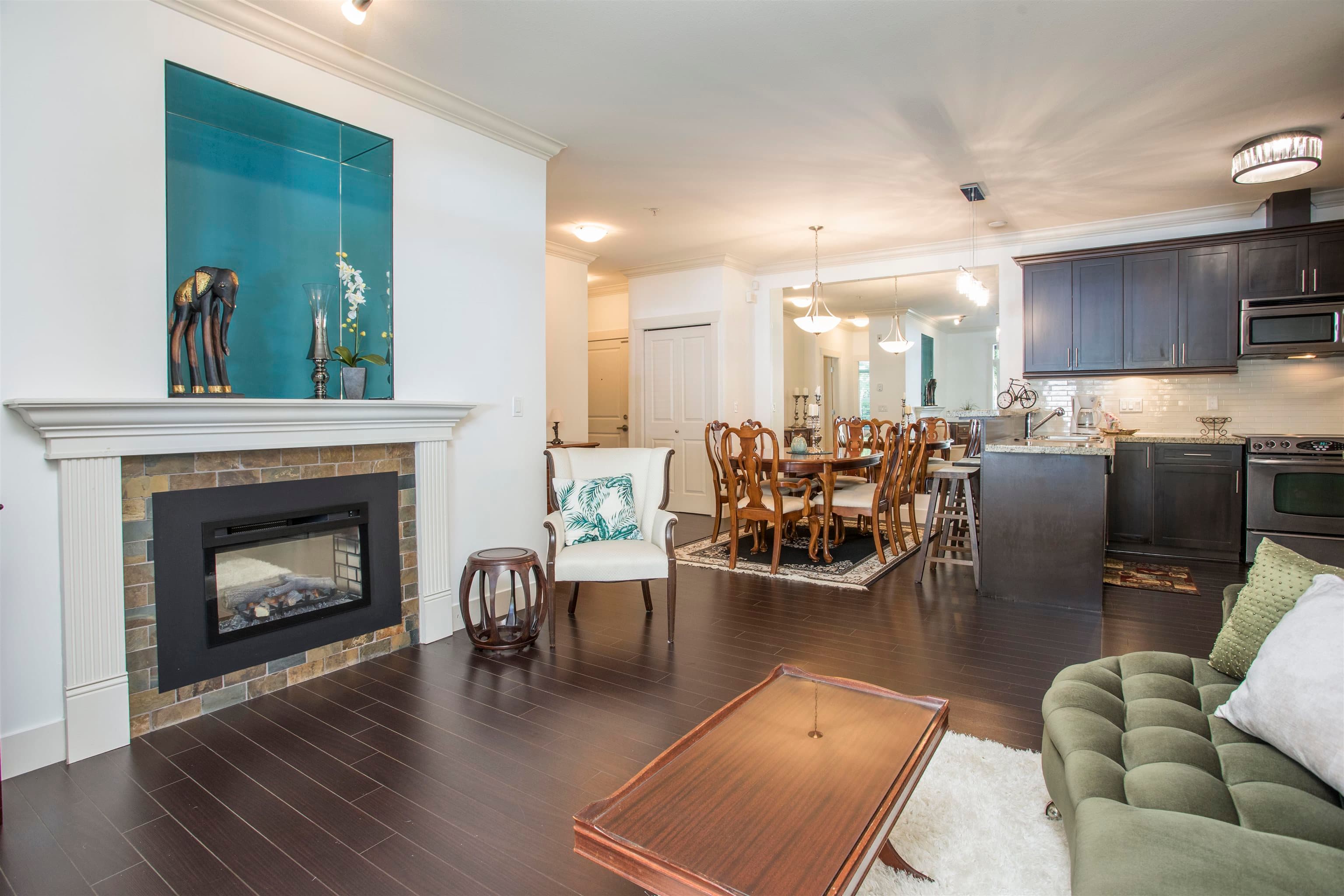 102 - 15368 17a Avenue, Surrey, V4A 1V3 — photo 2