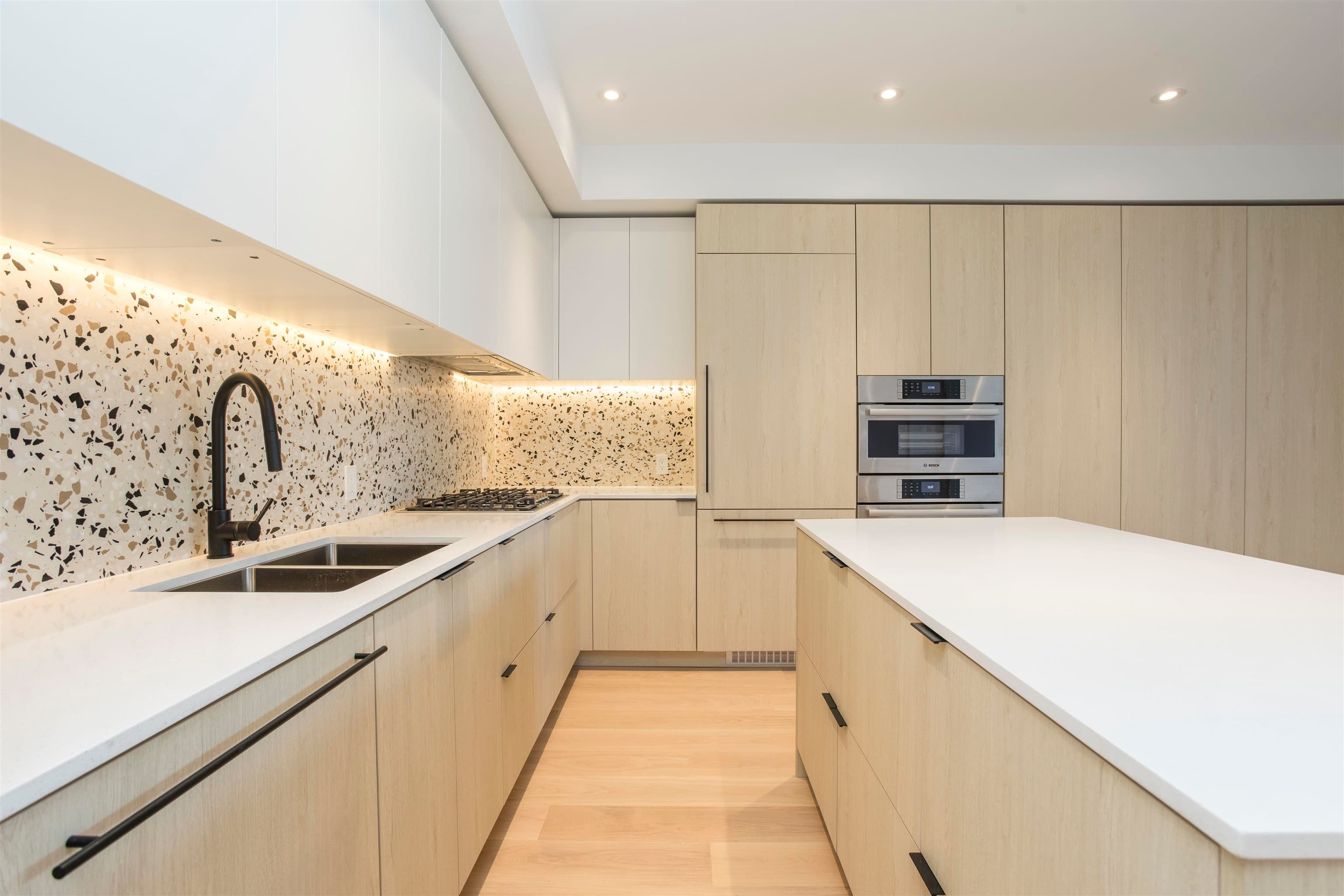 PH517 - 2471 St. George Street, Vancouver, V5T 1W9 — photo 1