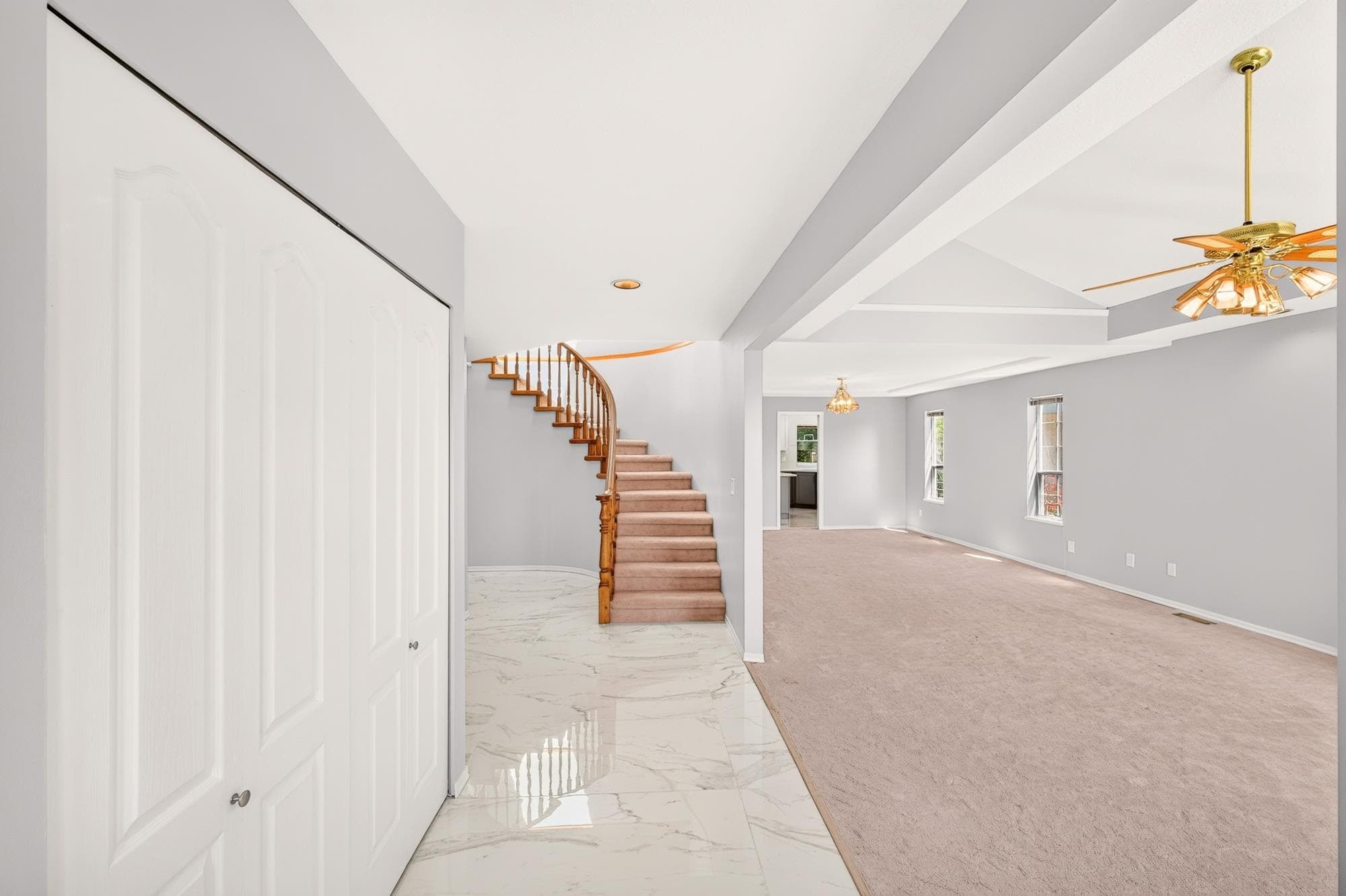 1237 Durant Drive, Coquitlam, V3B 6Y4 — photo 2
