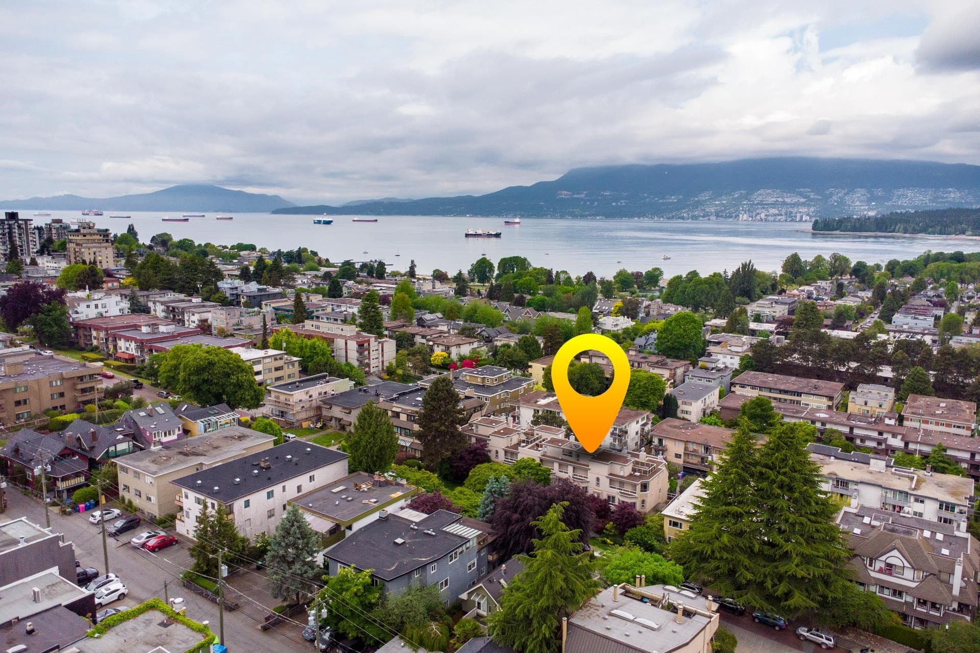 202 - 2057 W 3rd Avenue, Vancouver, V6J 1L4 — photo 4
