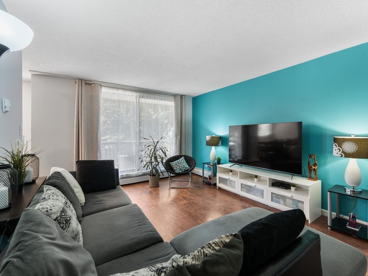 404 - 320 Royal Avenue, New Westminster
