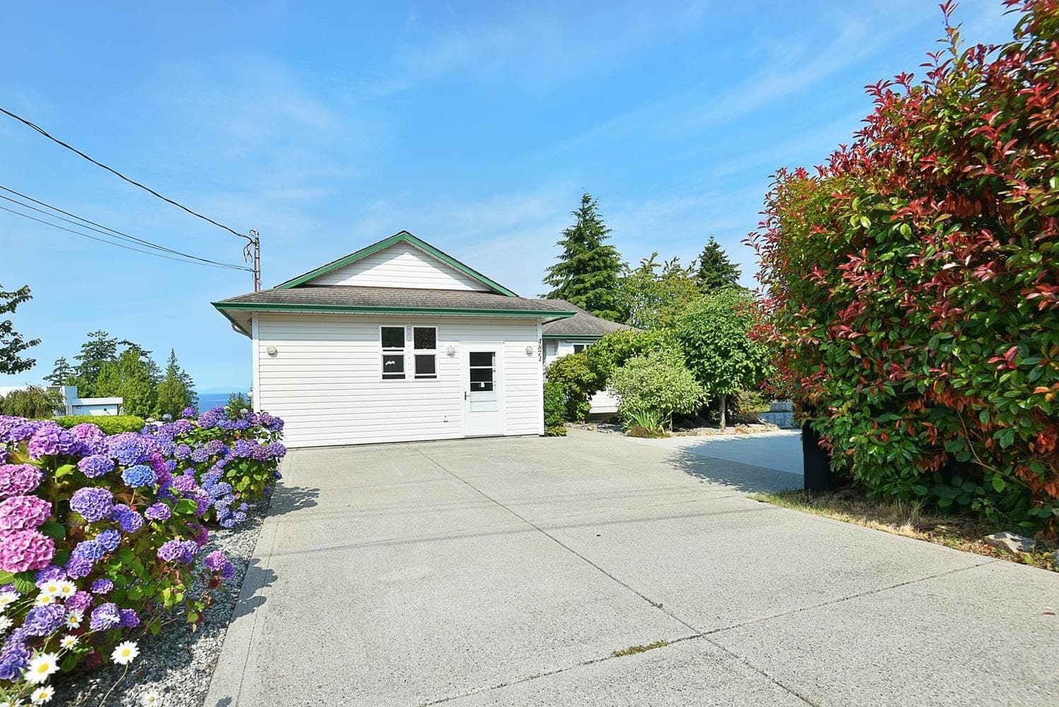 4871 Blueberry Place, Sechelt, V7Z 0G2 — photo 5