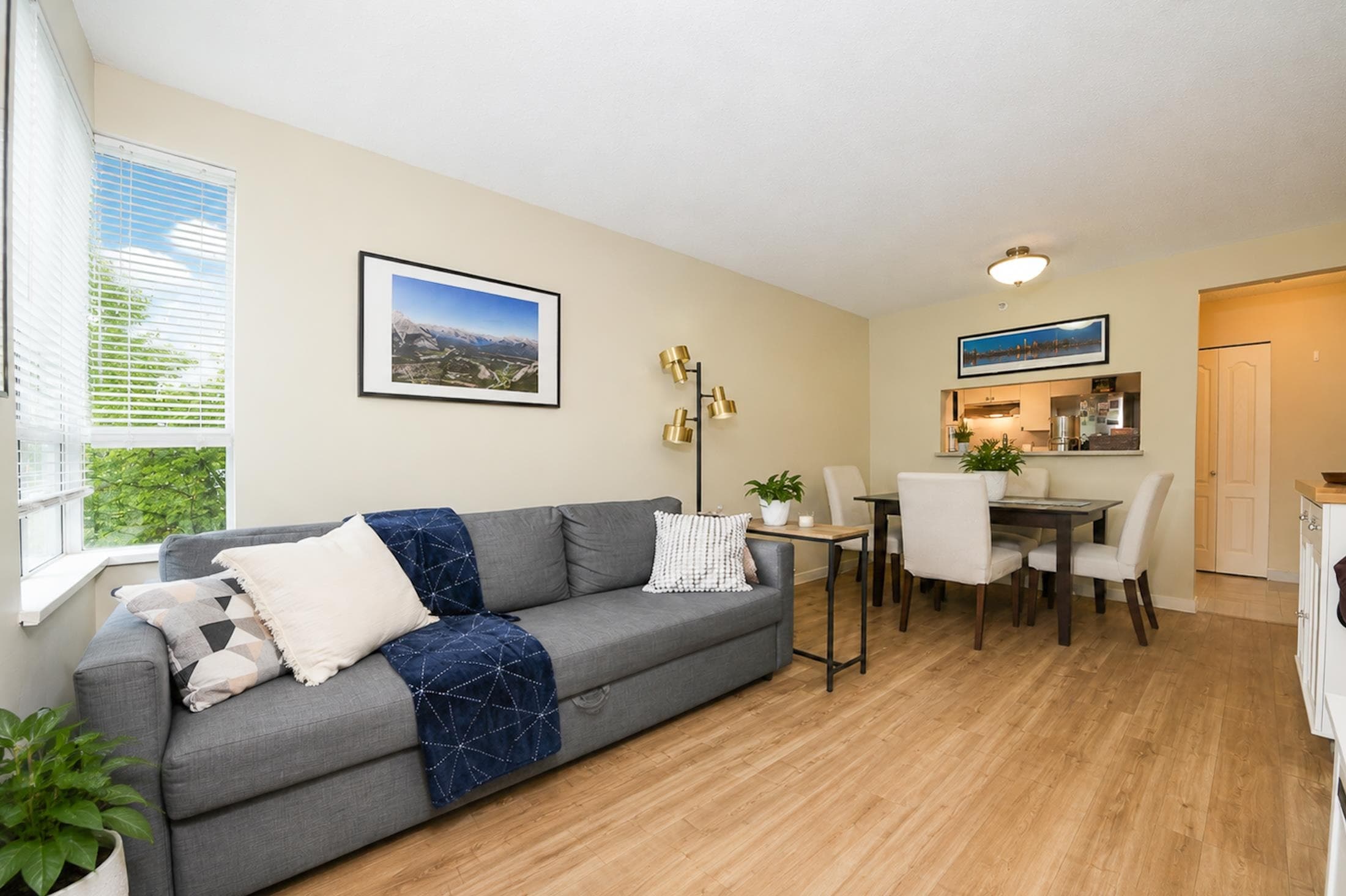 305 - 3489 Ascot Place, Vancouver