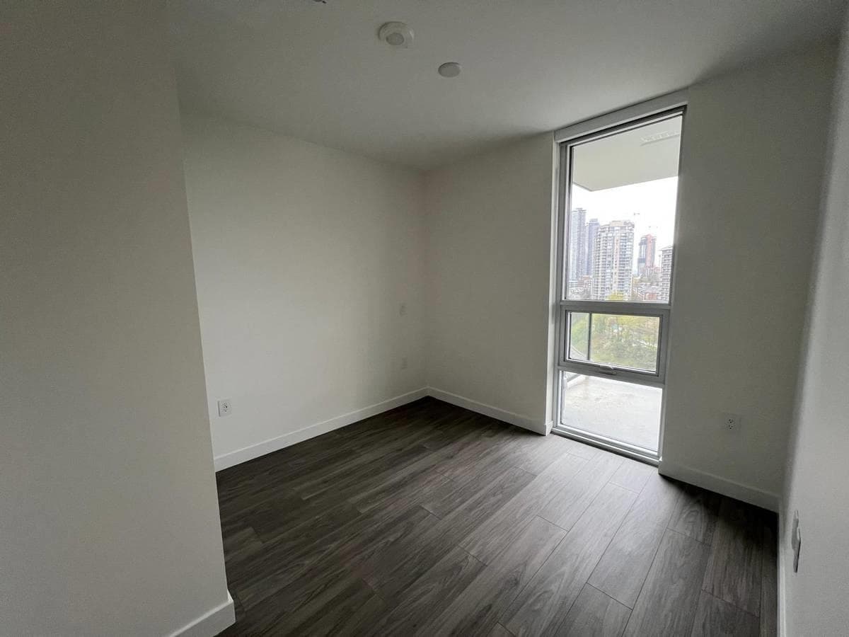 17XX - 2135 Springer Avenue, Burnaby, V5B 2Z6 — photo 4