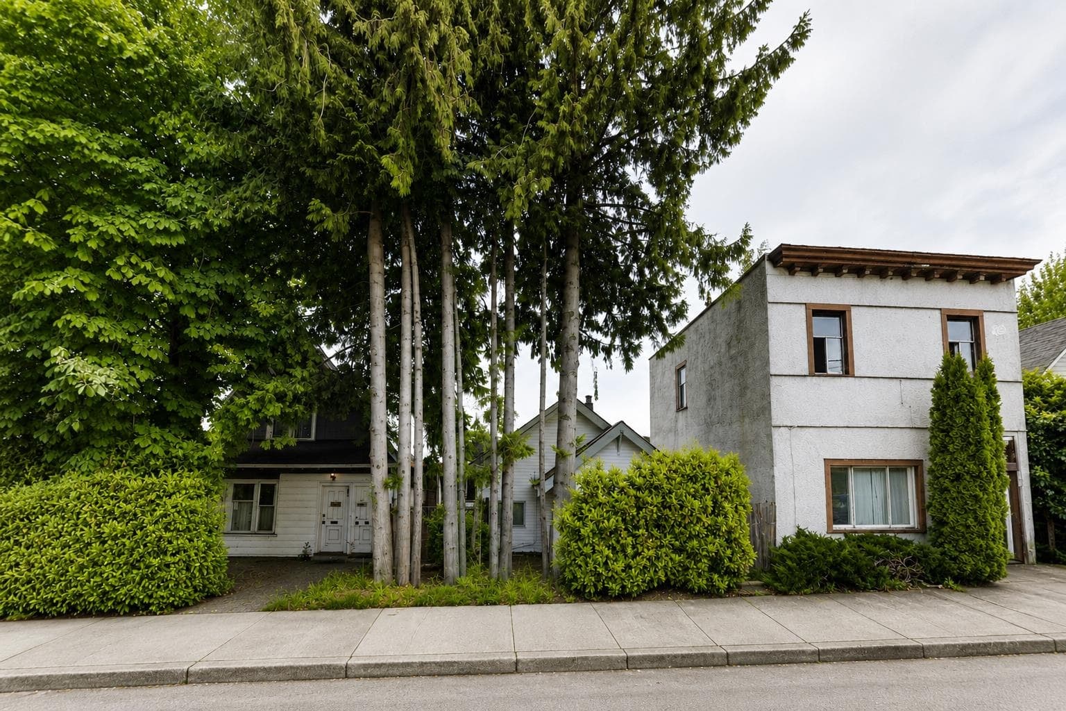 4768 Fraser Street, Vancouver