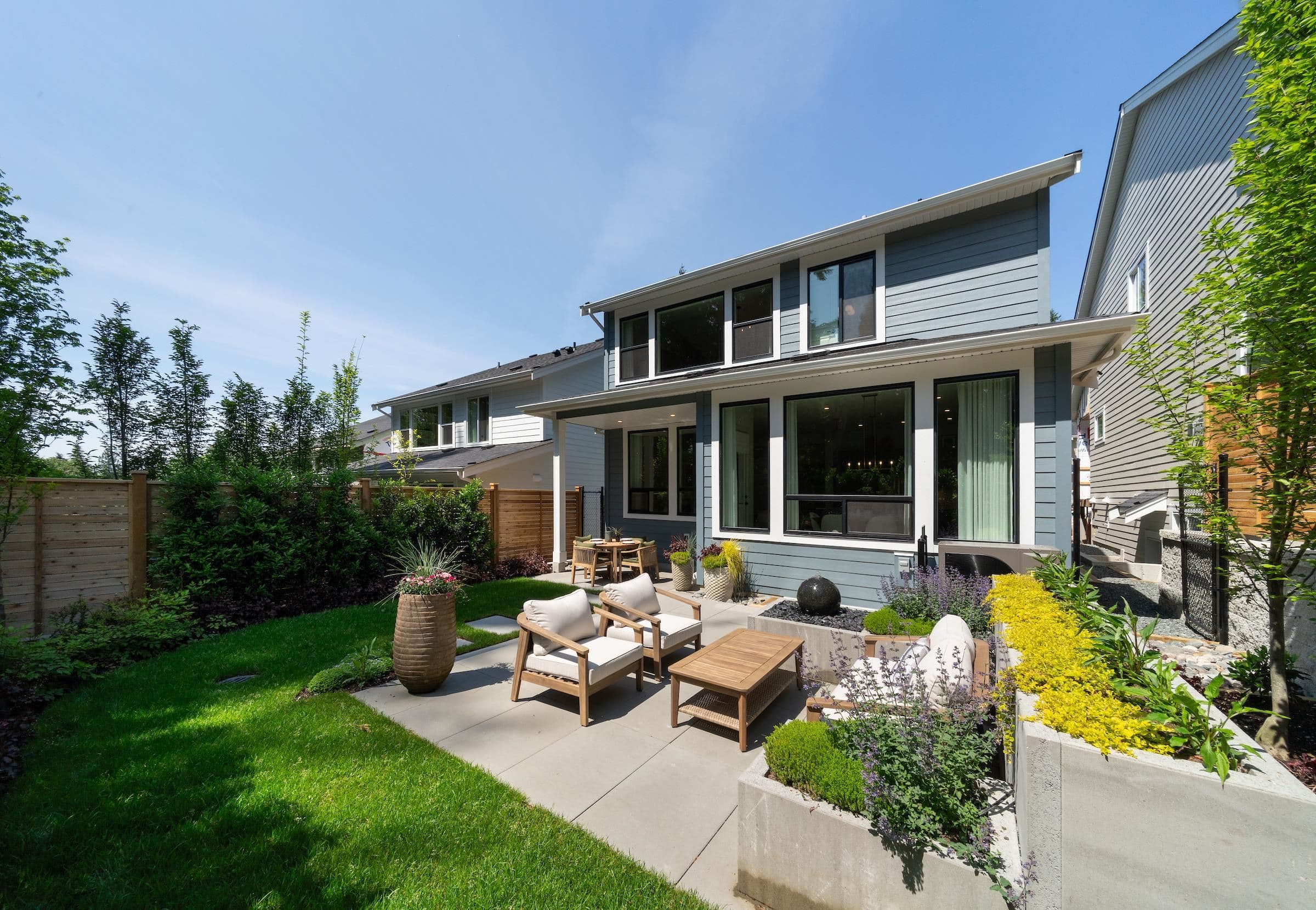 23357 Seymour Avenue, Maple Ridge, V4R 0J7 — photo 3