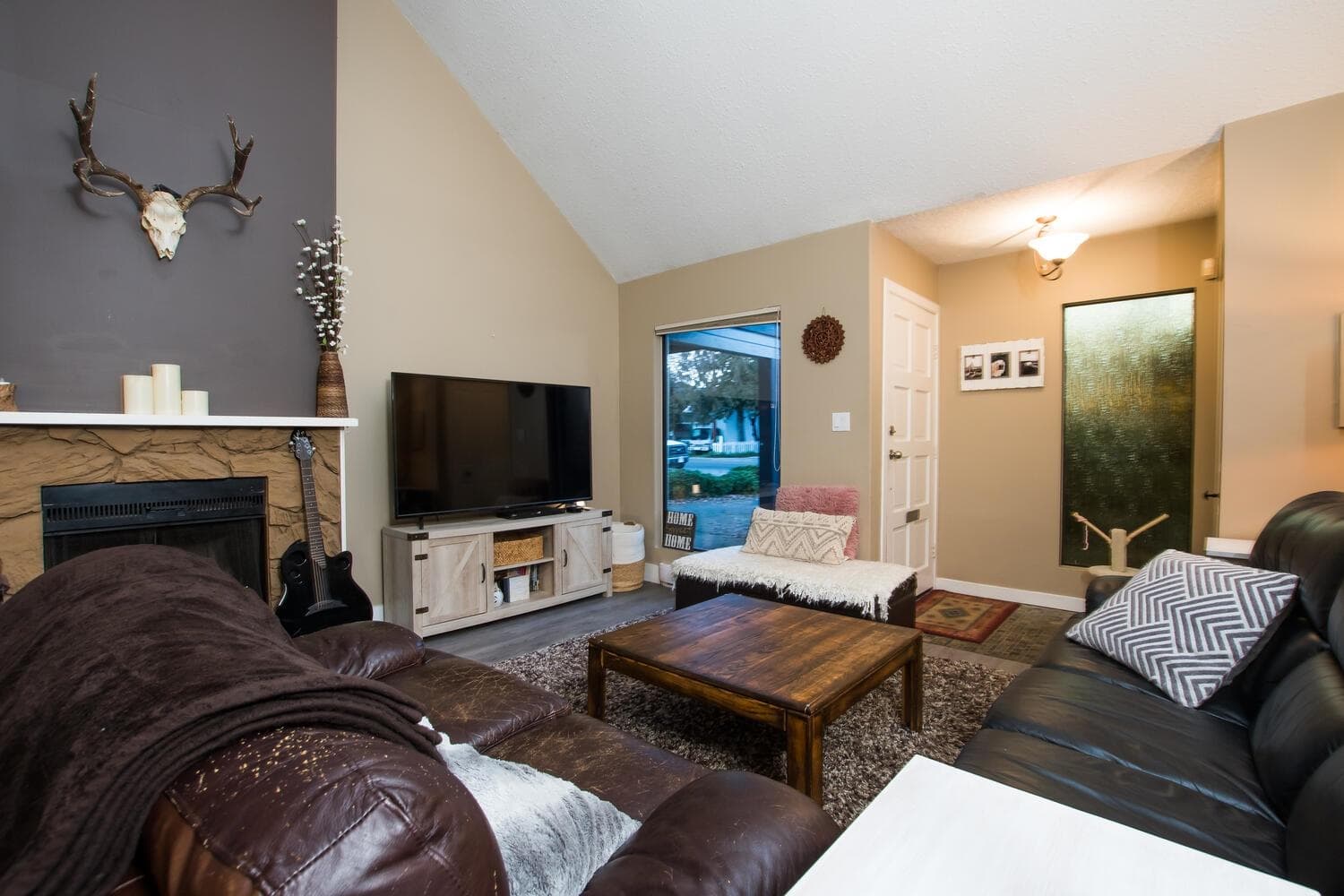4810 47a Avenue, Ladner, V4M 1T1 — photo 2