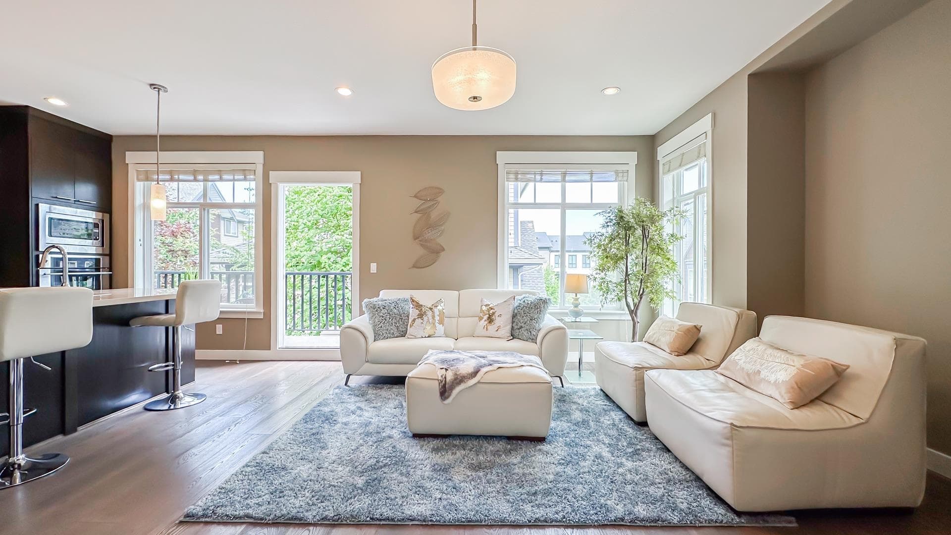 25 - 15977 26 Avenue, Surrey