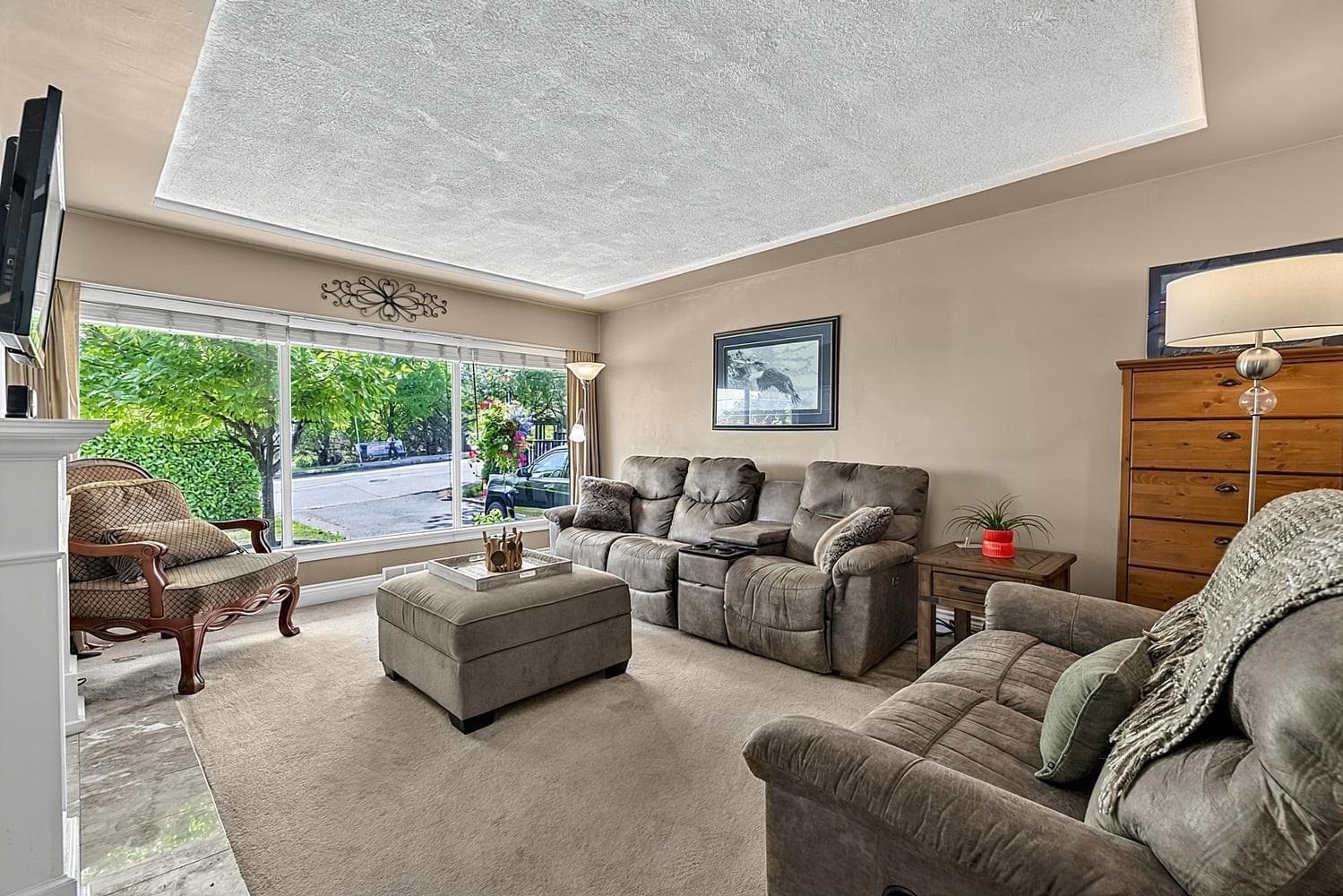 415 E Eighth Avenue, New Westminster, V5L 4K9 — photo 2