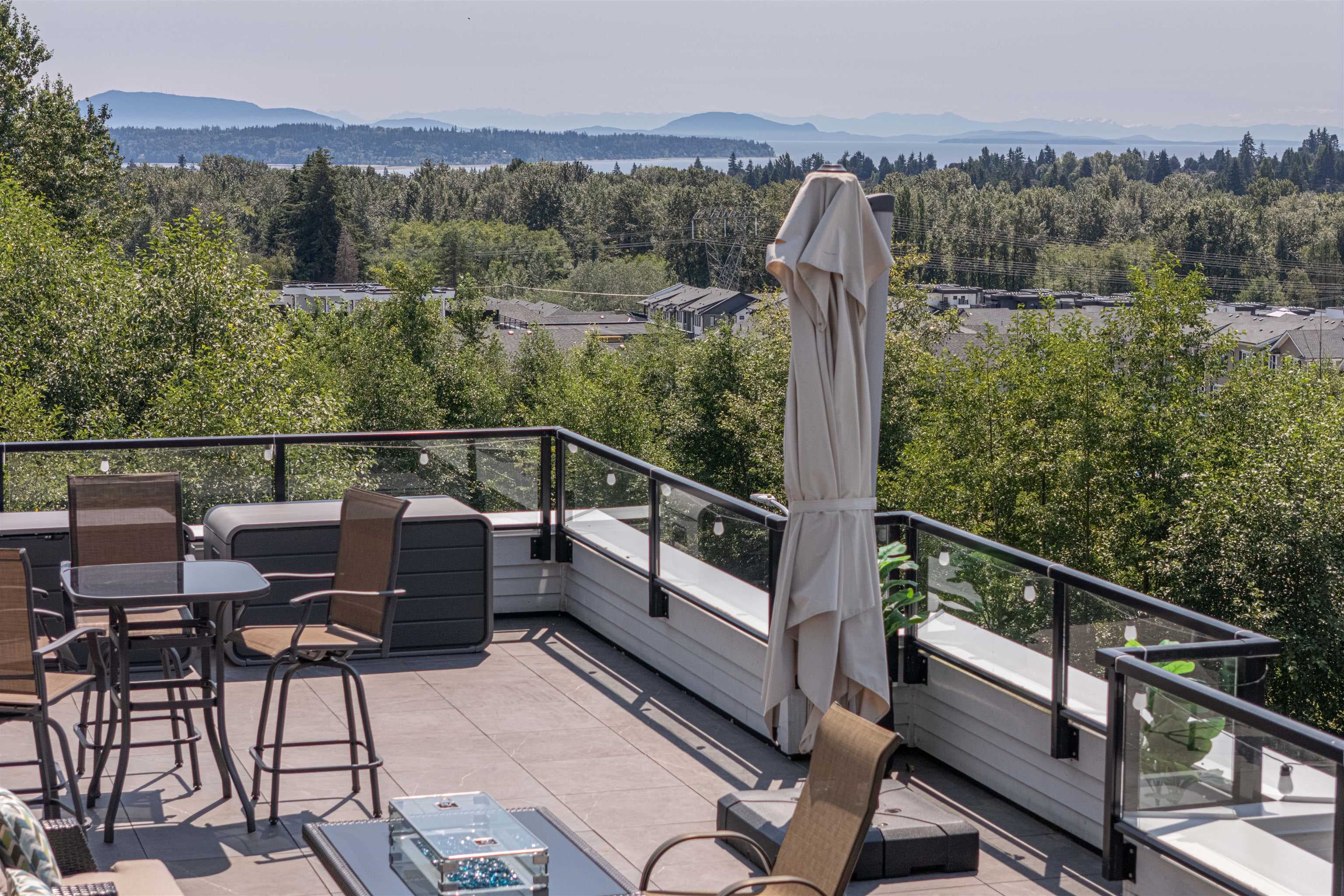 231 - 2218 Oak Meadows Drive, Surrey