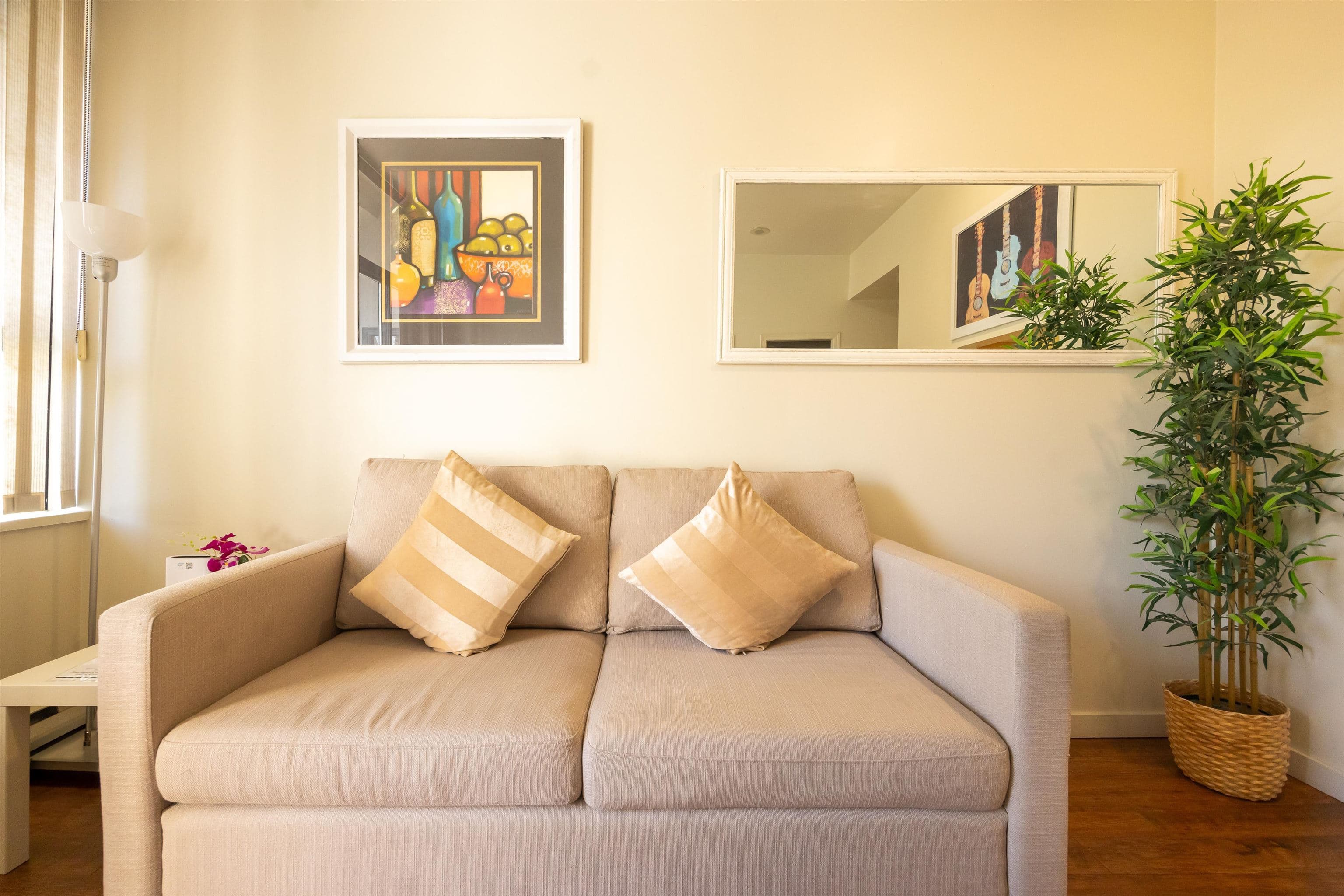 502 - 1010 Howe Street, Vancouver