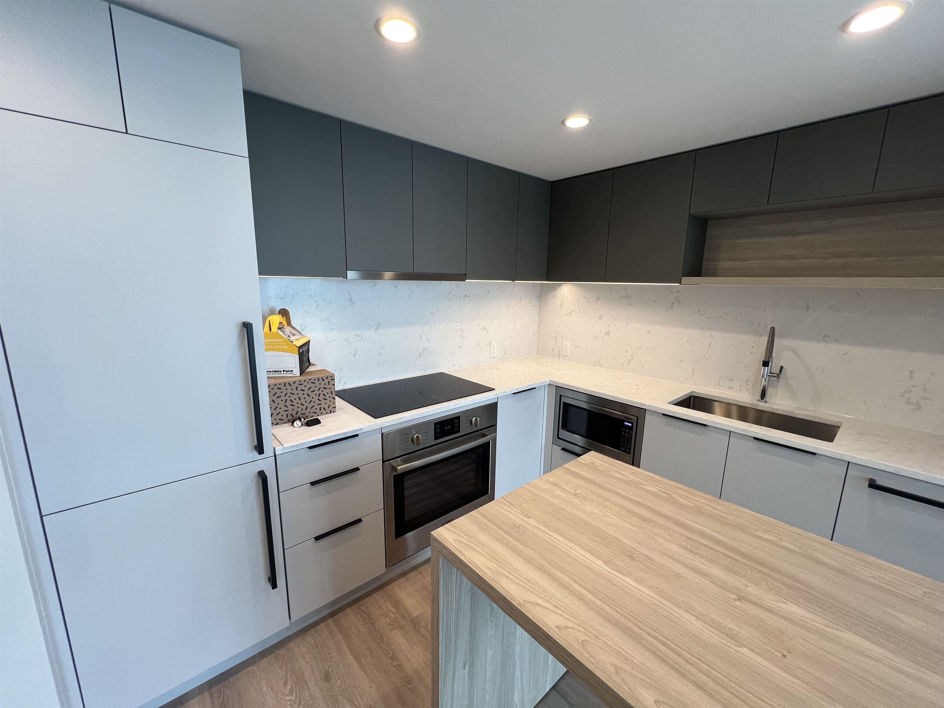 2801 - 567 Emerson Street, Coquitlam, V3J 3A4 — photo 2