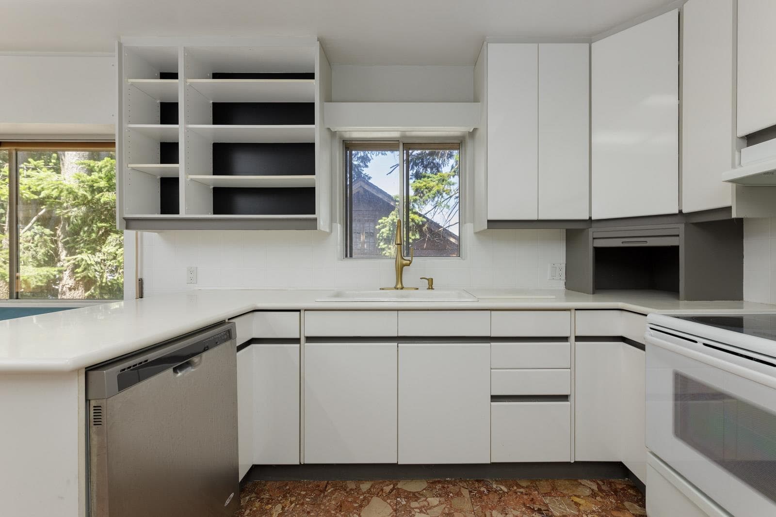 6791 Griffiths Avenue, Burnaby, V5E 2X4 — photo 5