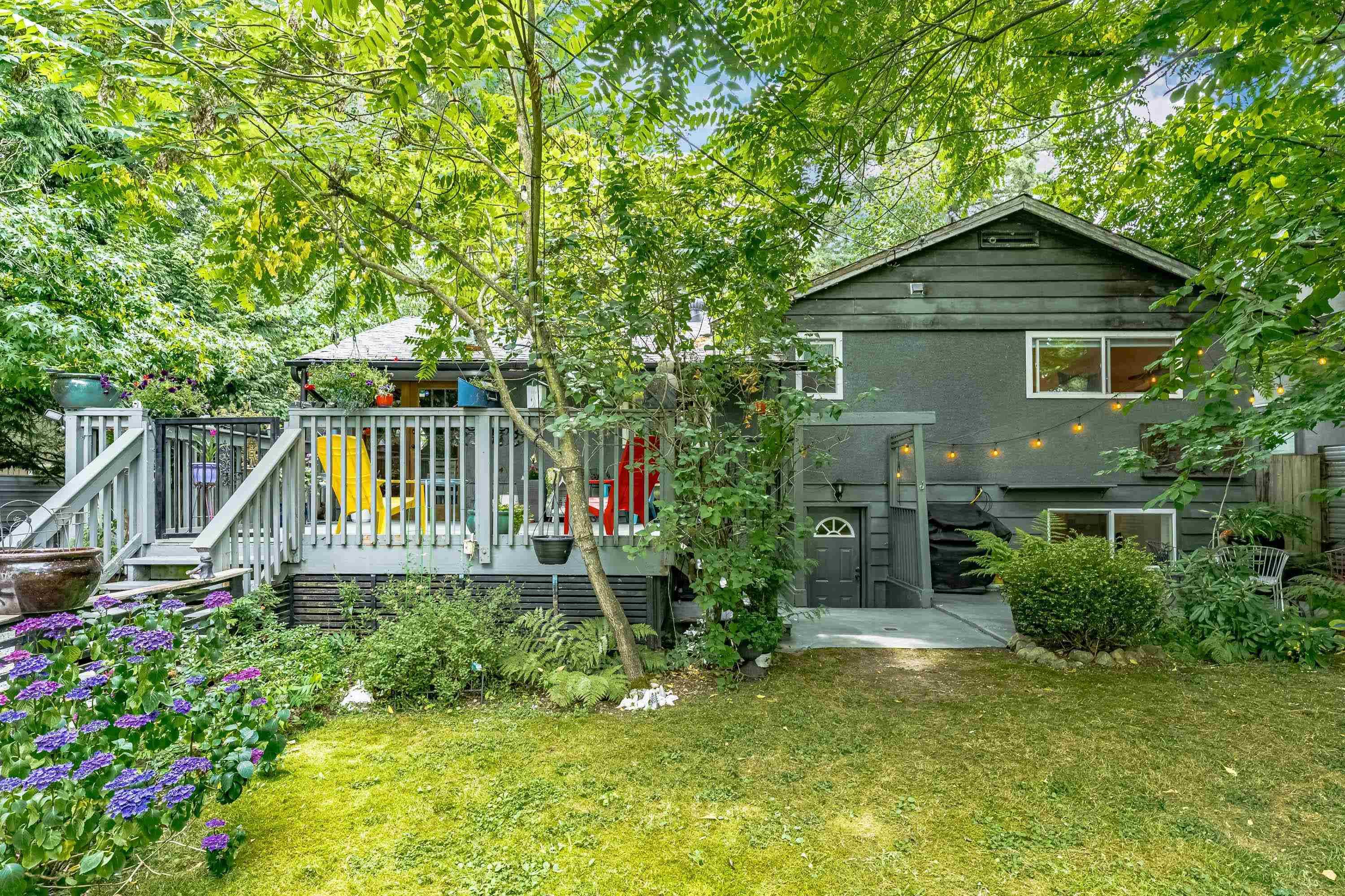14073 Antrim Road, Surrey, V3R 5H8 — photo 2