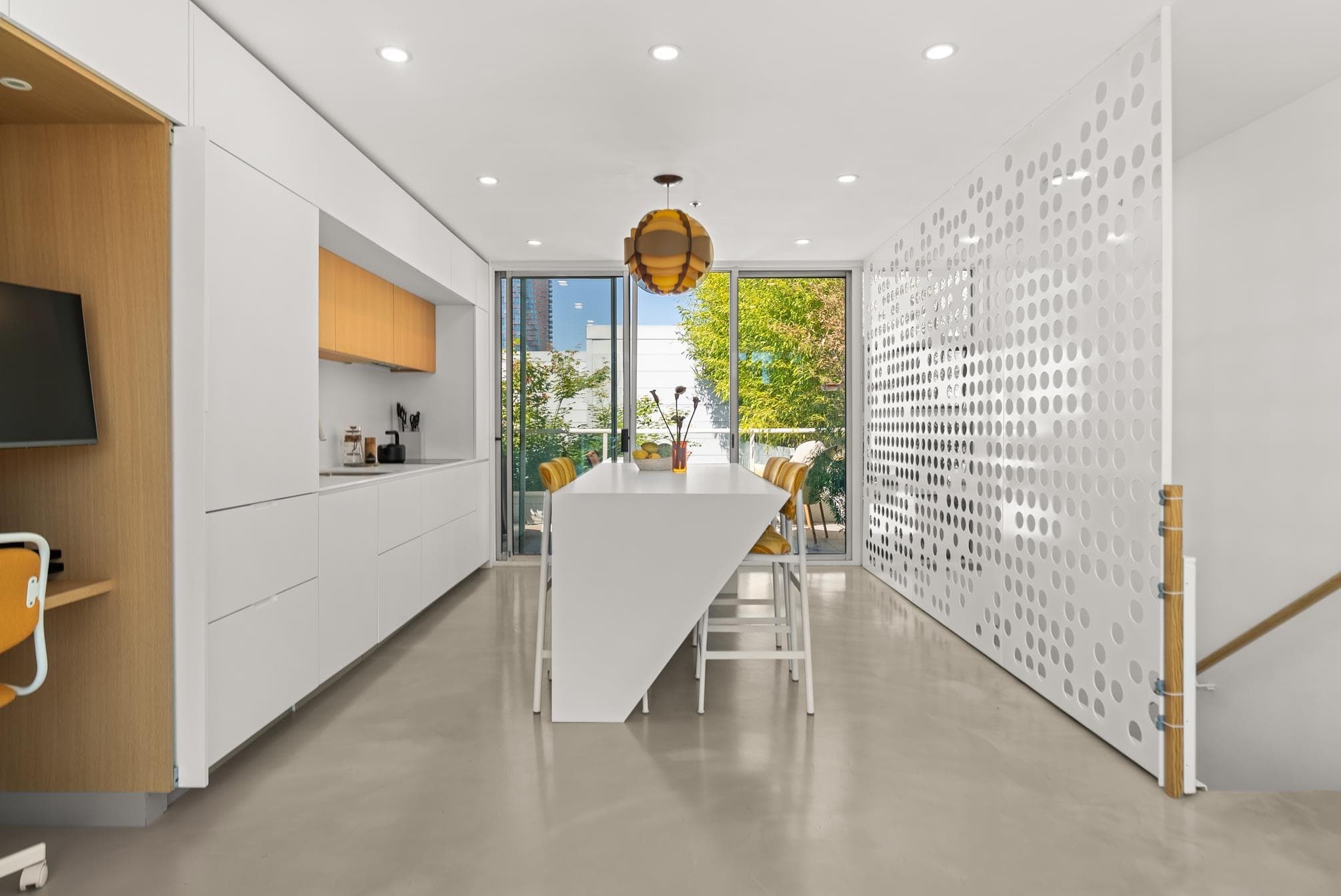 6 - 1650 W 1st Avenue, Vancouver