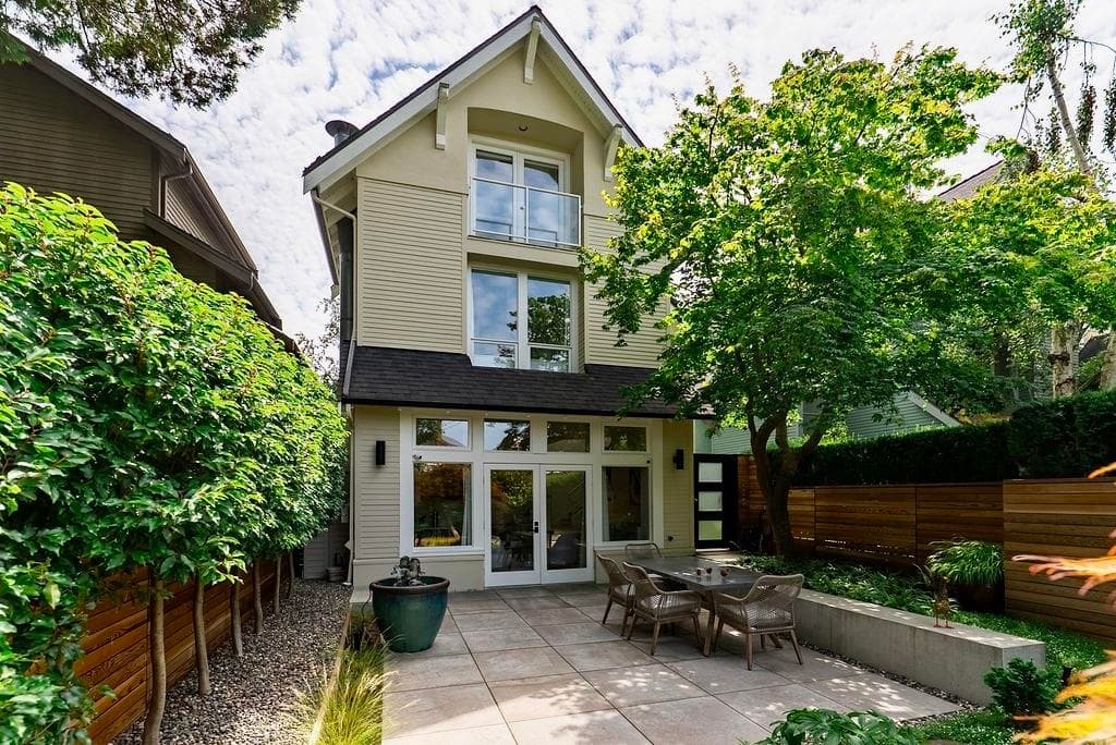 3420 W 1st Avenue, Vancouver