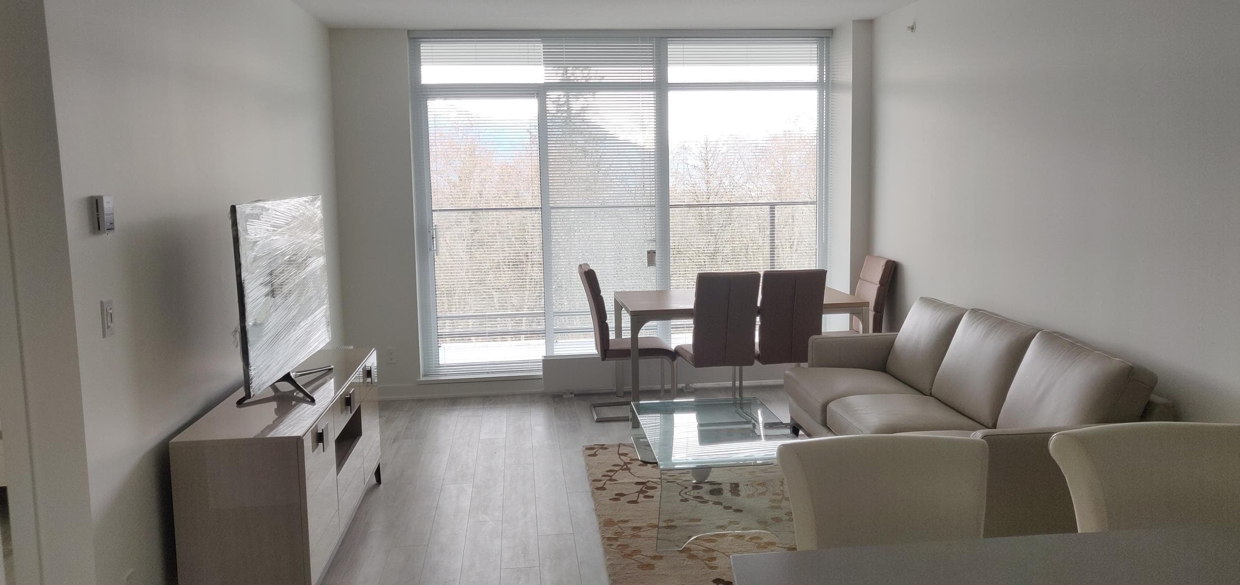 8940 University Crescent, Burnaby, V5A 0E7 — photo 2