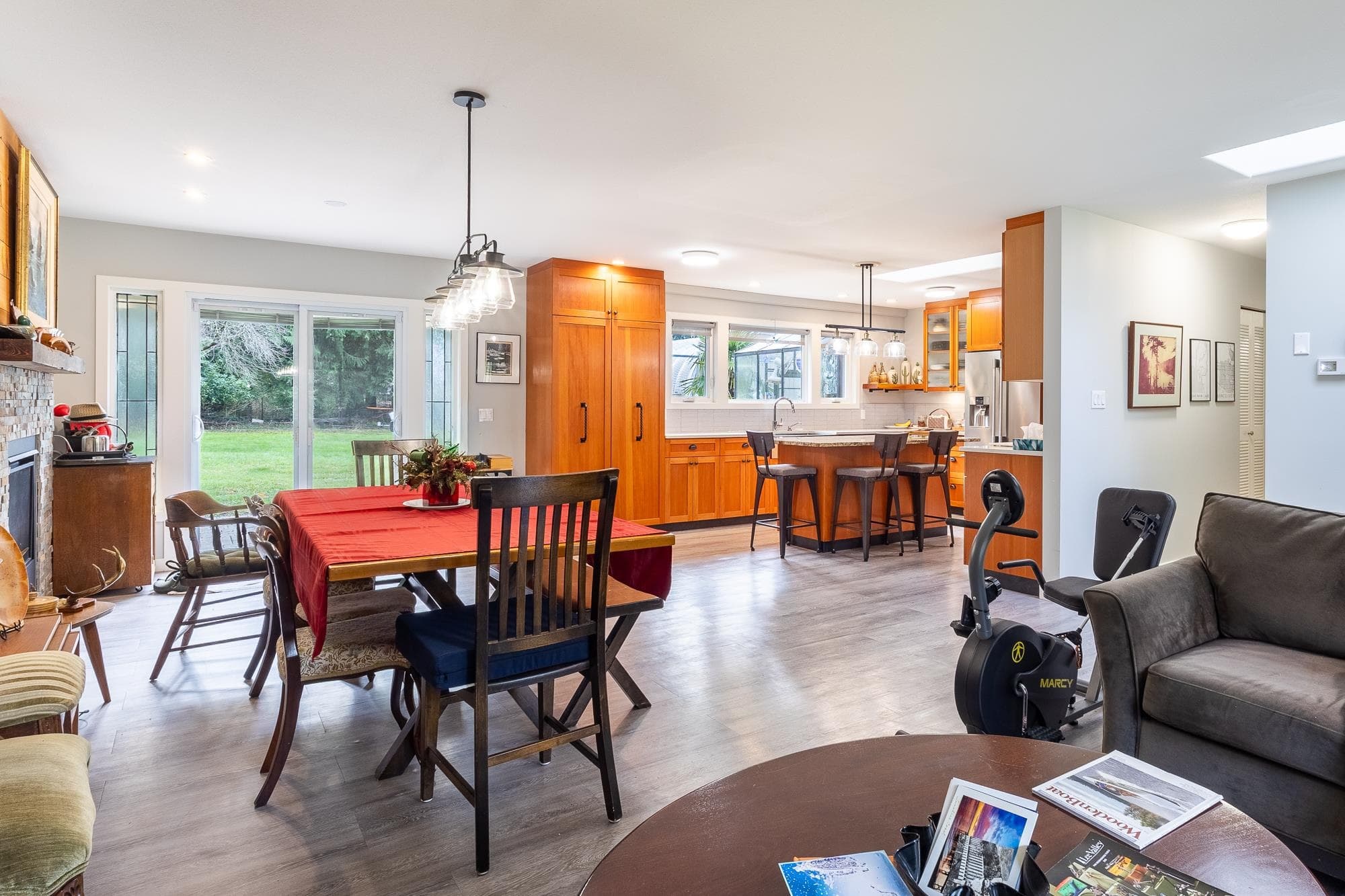 7929 Southwood Road, Halfmoon Bay, V0N 1Y1 — photo 4