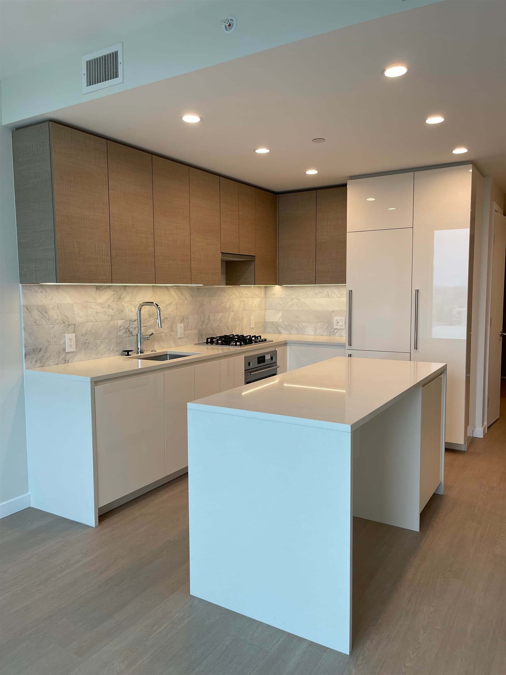 1804 - 2186 Gilmore Avenue, Burnaby, V5C 0N7 — photo 2