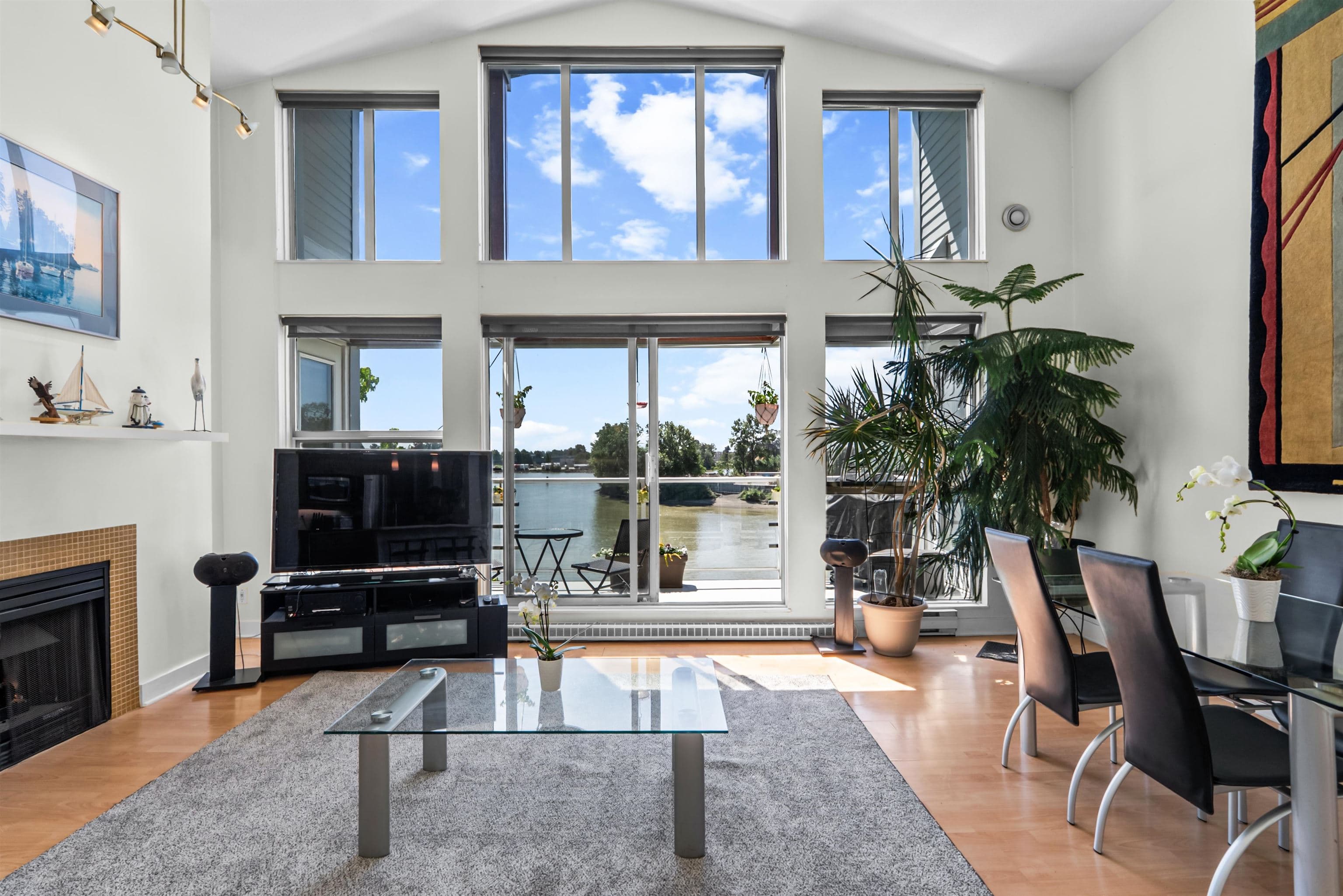 407 - 1880 E Kent Avenue South, Vancouver
