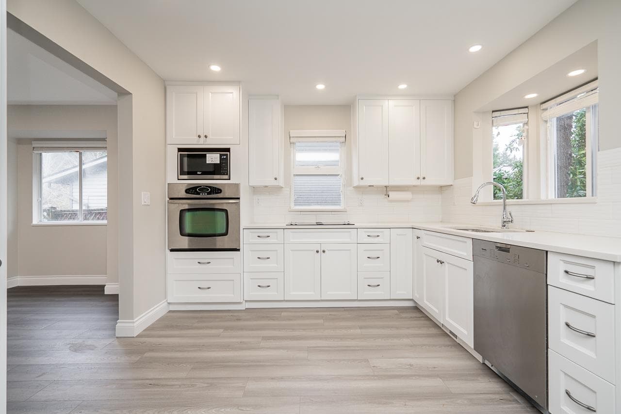 13015 Summerhill Crescent, Surrey, V4A 7T4 — photo 5