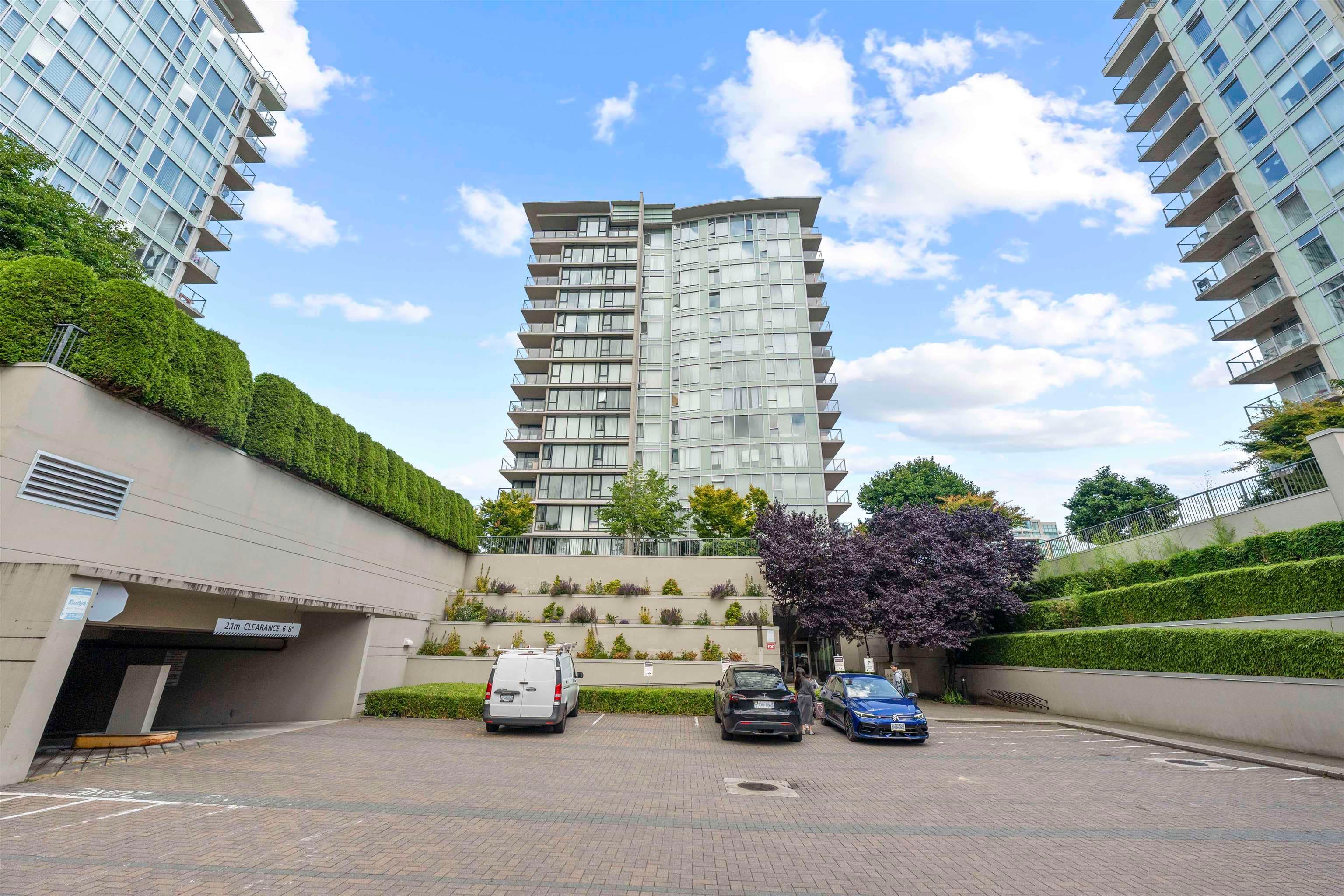 305 - 5068 Kwantlen Street, Richmond