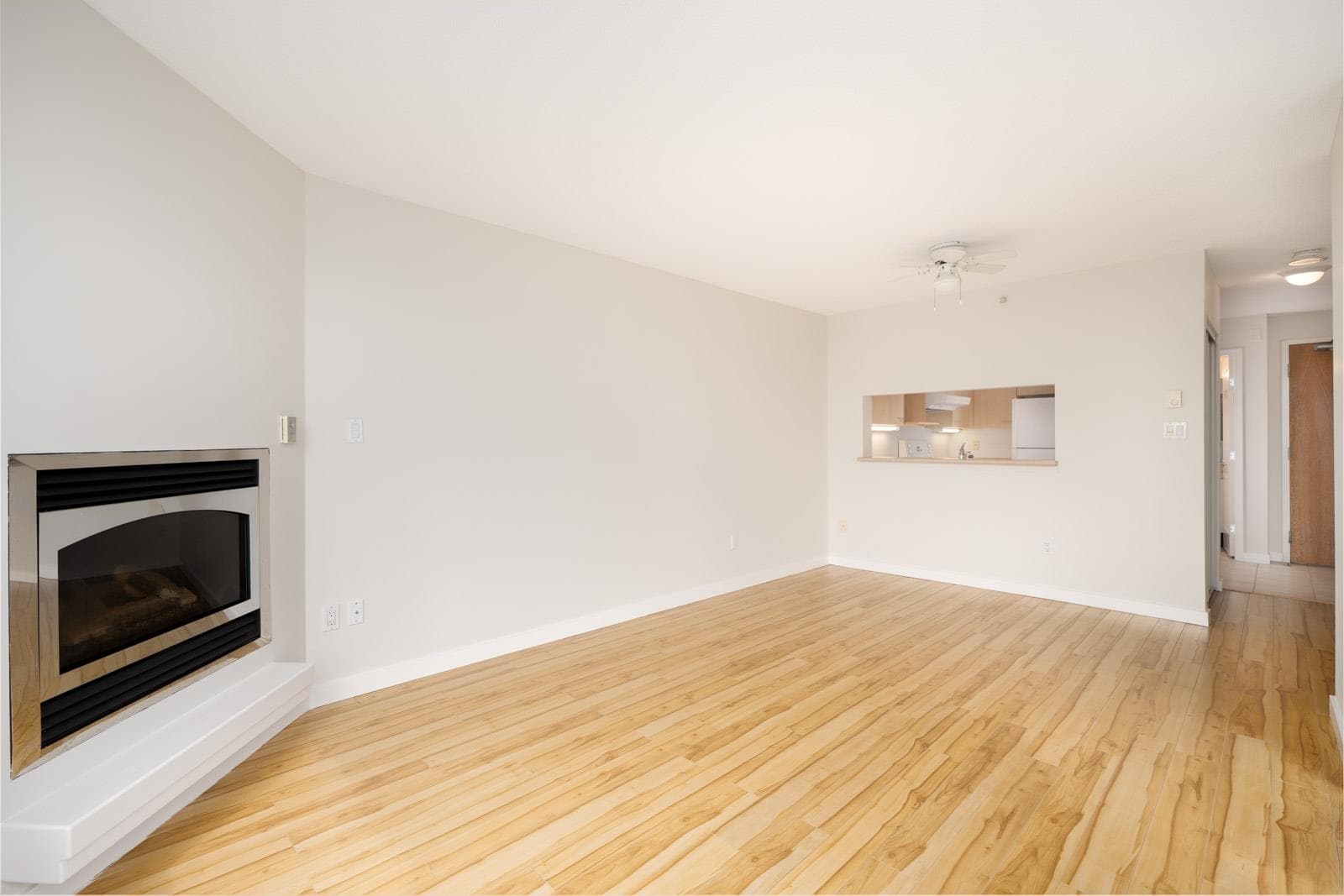 1301 - 1148 Heffley Crescent, Coquitlam, V3B 8A6 — photo 3