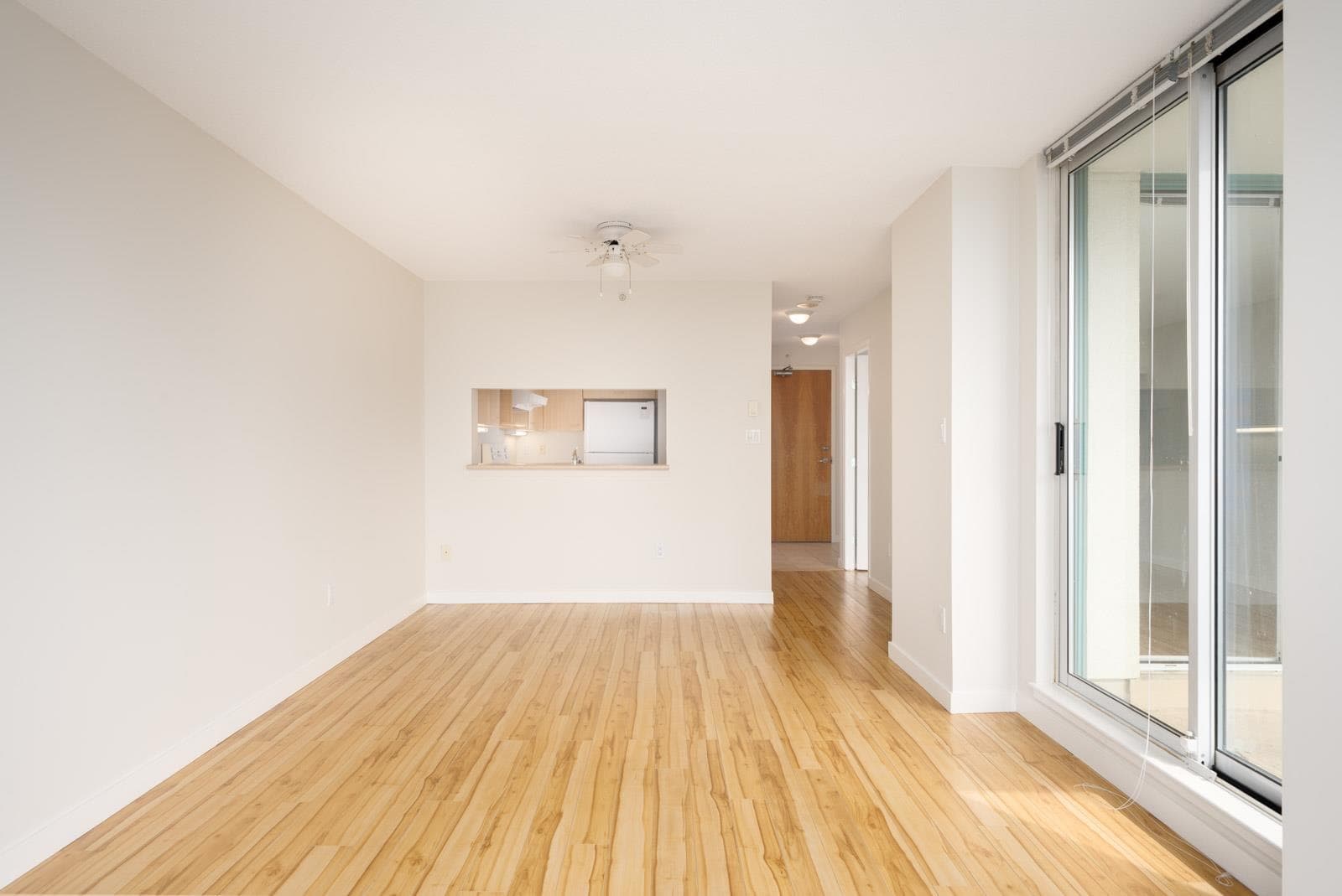 1301 - 1148 Heffley Crescent, Coquitlam, V3B 8A6 — photo 4